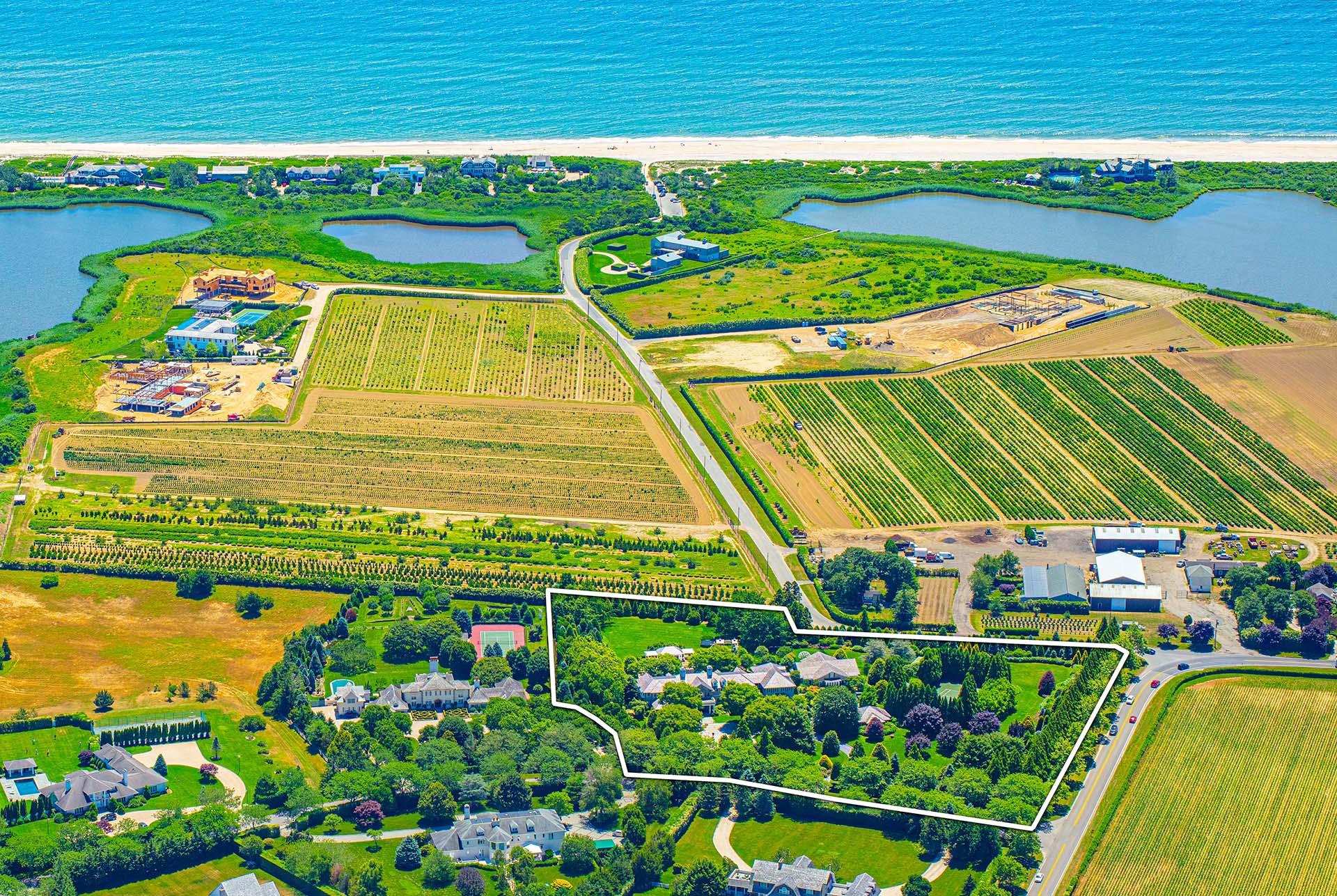 14 Fordune Drive, Southampton, NY 11968