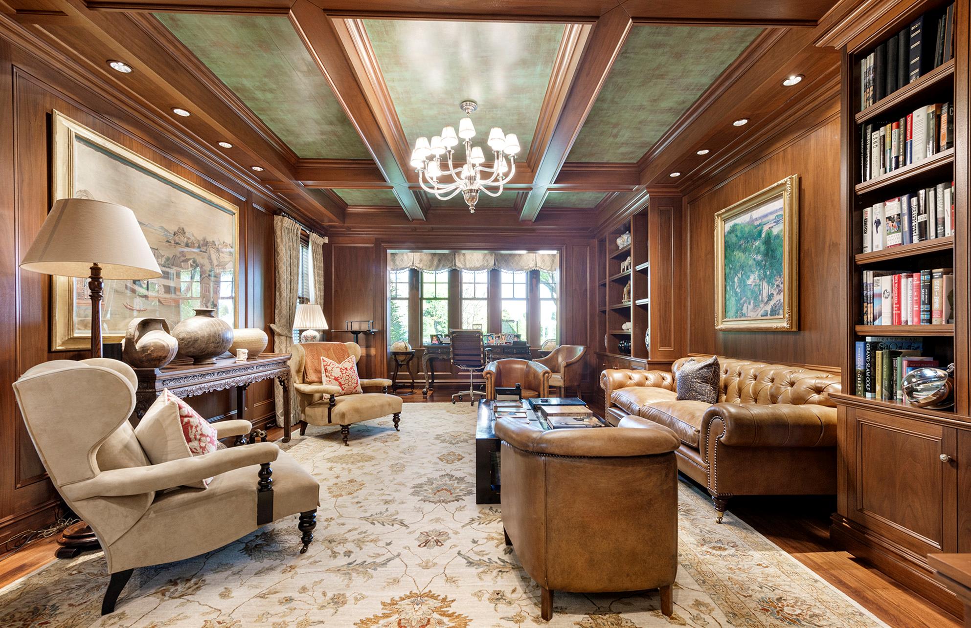 14 Fordune Drive, Southampton, NY 11968