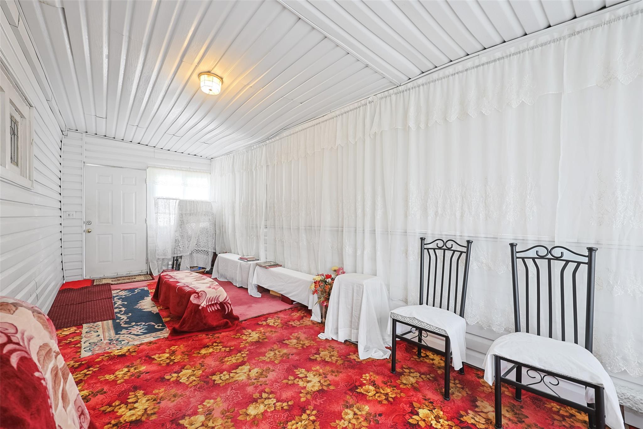 19512 McLaughlin Avenue, Holliswood, NY 11423