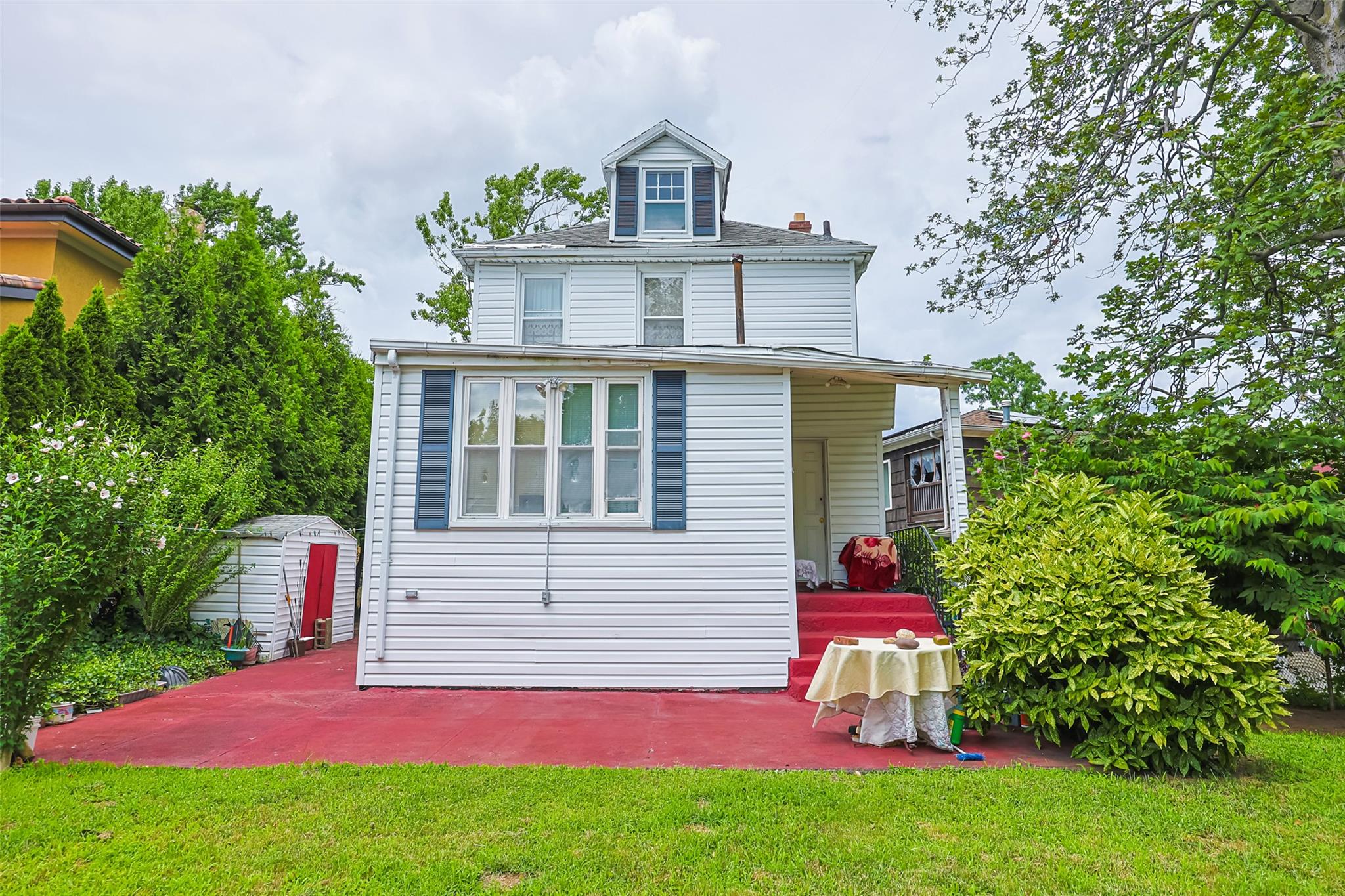 19512 McLaughlin Avenue, Holliswood, NY 11423