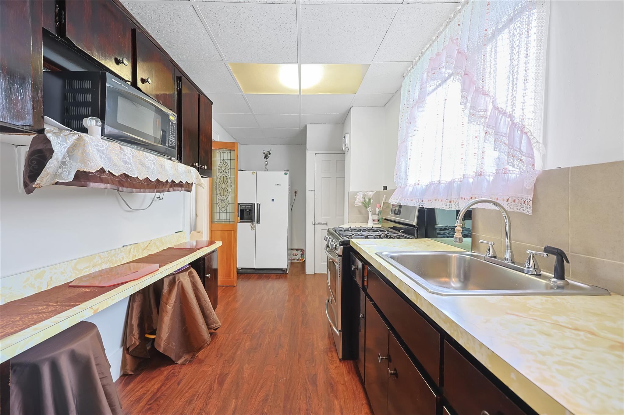 19512 McLaughlin Avenue, Holliswood, NY 11423