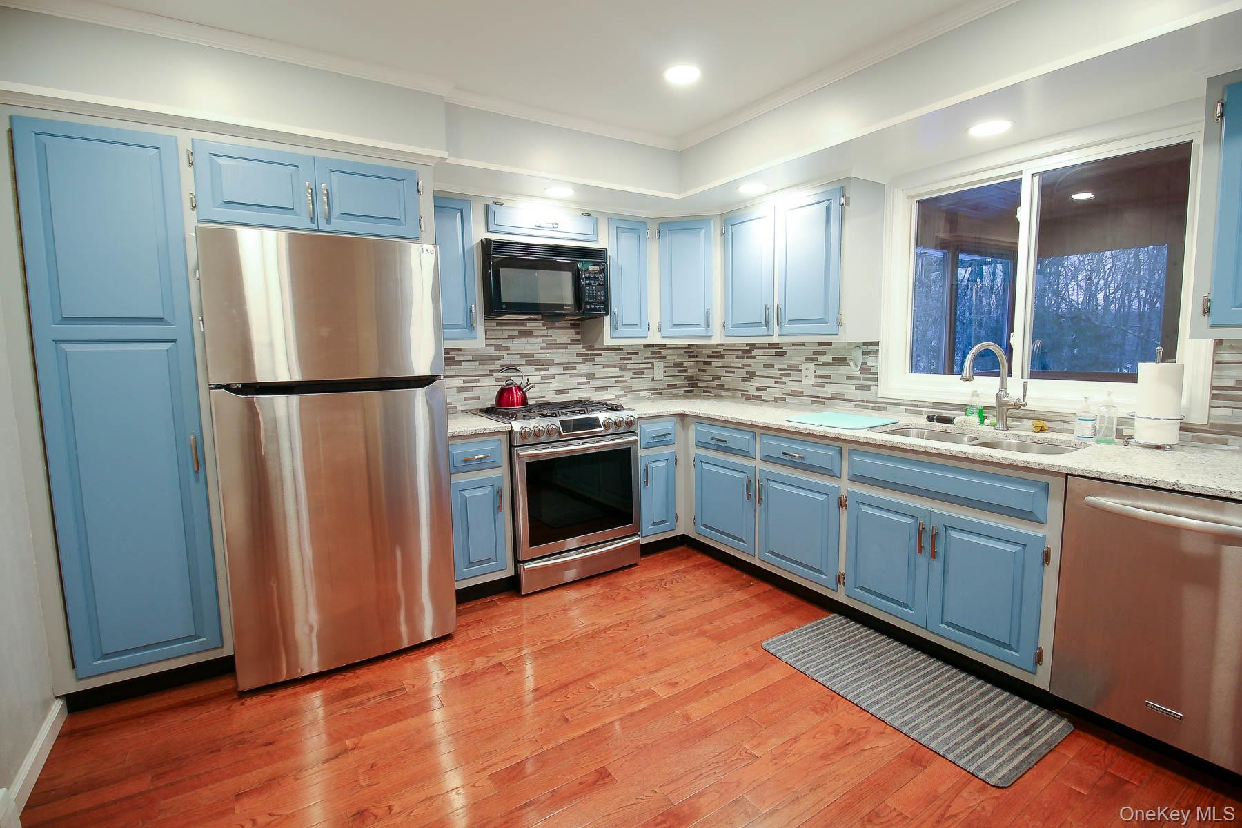 176 Gardnerville Road, New Hampton, NY 10958