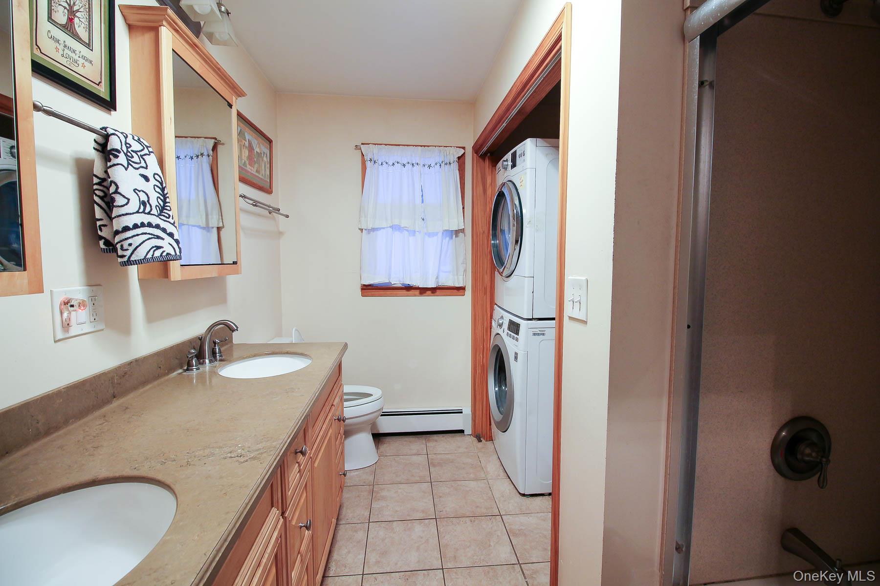 176 Gardnerville Road, New Hampton, NY 10958