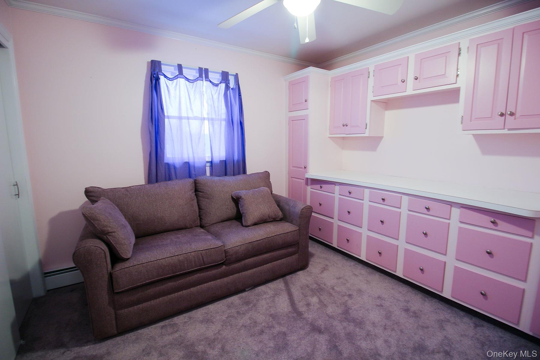 176 Gardnerville Road, New Hampton, NY 10958