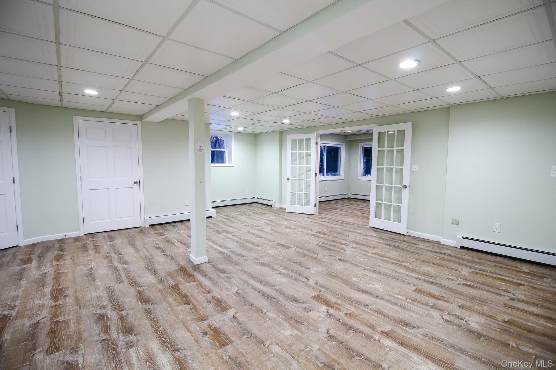 176 Gardnerville Road, New Hampton, NY 10958