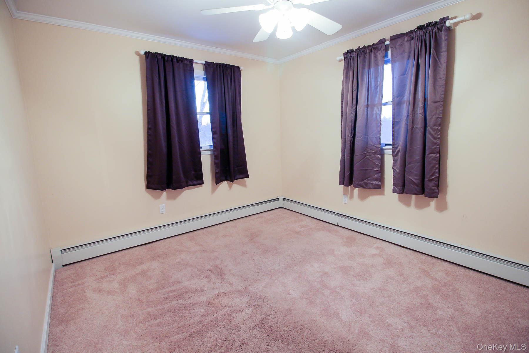 176 Gardnerville Road, New Hampton, NY 10958