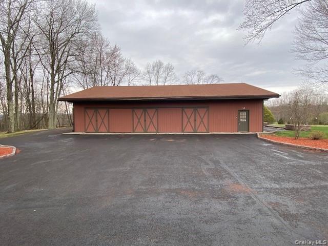 176 Gardnerville Road, New Hampton, NY 10958