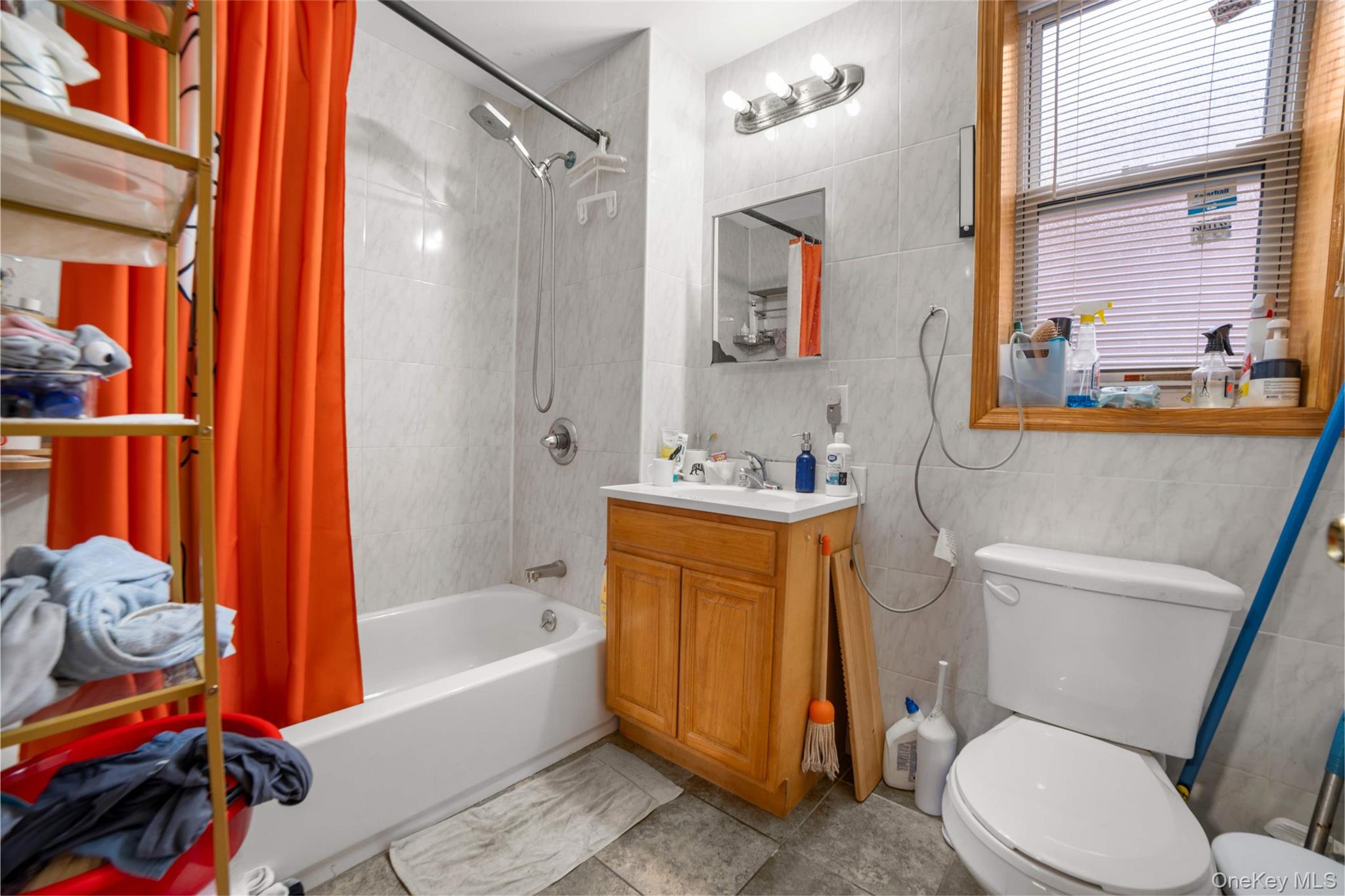 58-04 Main Street # 1A, Flushing, NY 11355