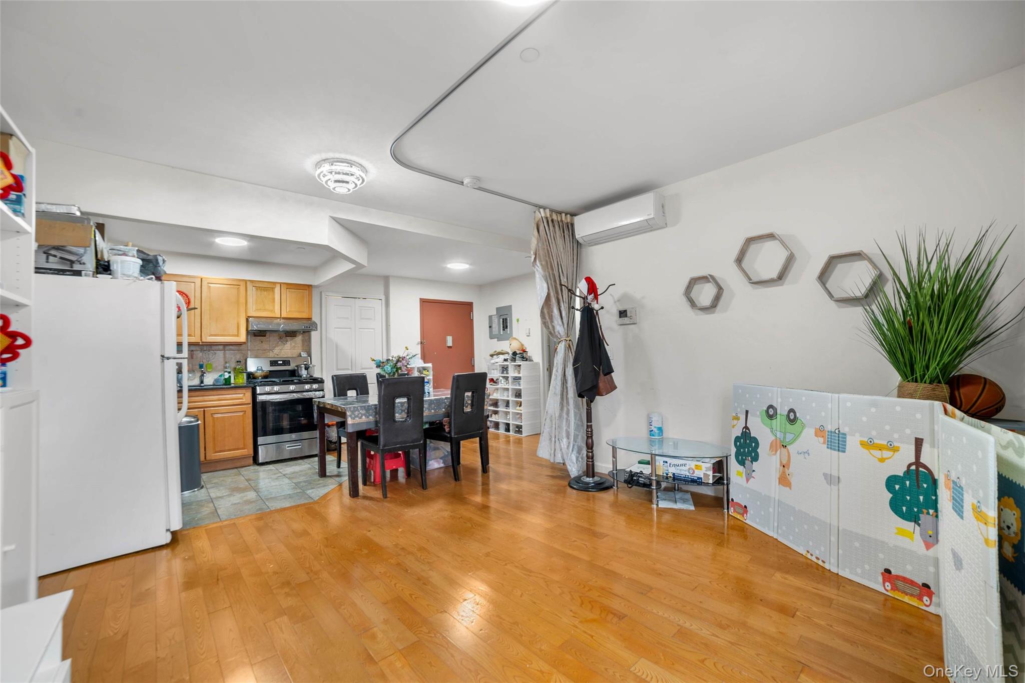 58-04 Main Street # 1A, Flushing, NY 11355