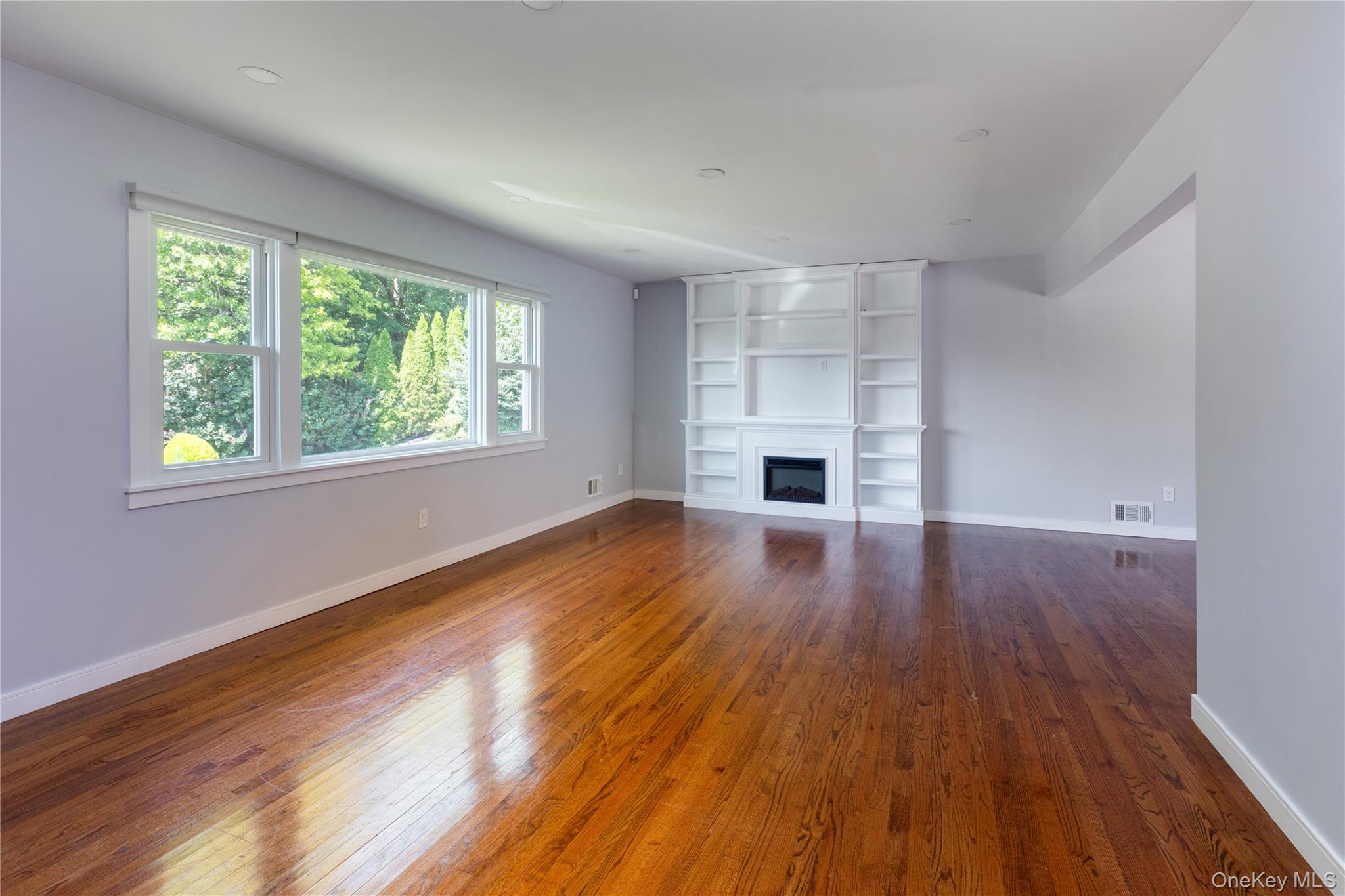 22 Jason Lane, Mamaroneck, NY 10543