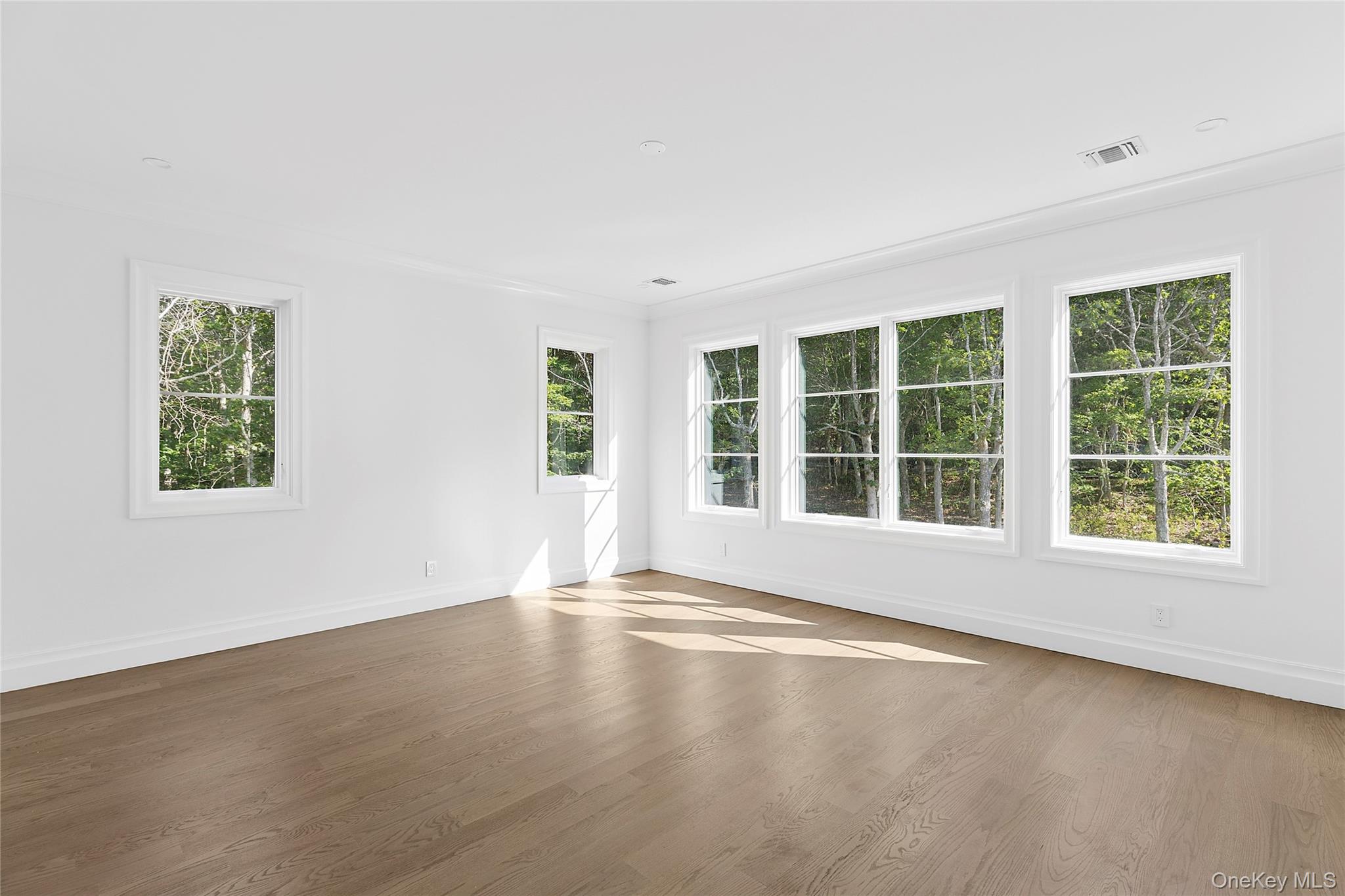 3360 Wunneweta Road, Cutchogue, NY 11935