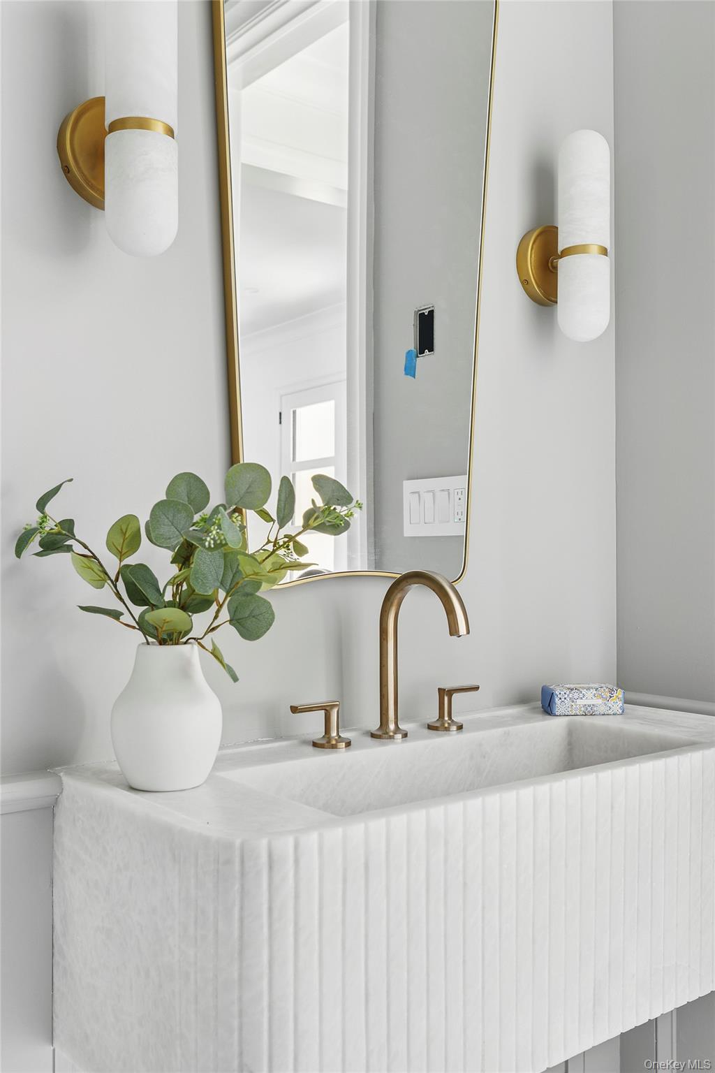 3360 Wunneweta Road, Cutchogue, NY 11935