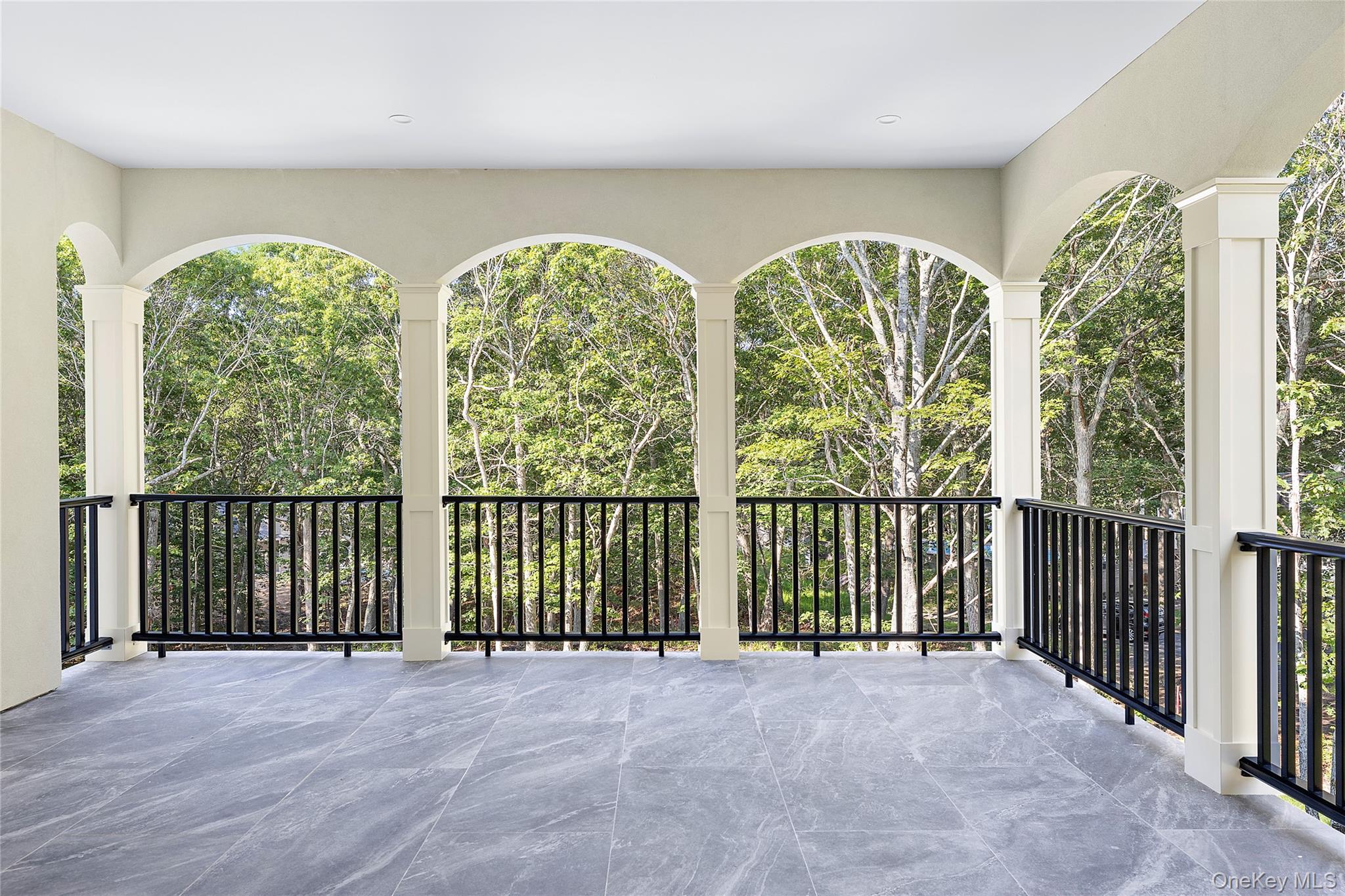 3360 Wunneweta Road, Cutchogue, NY 11935