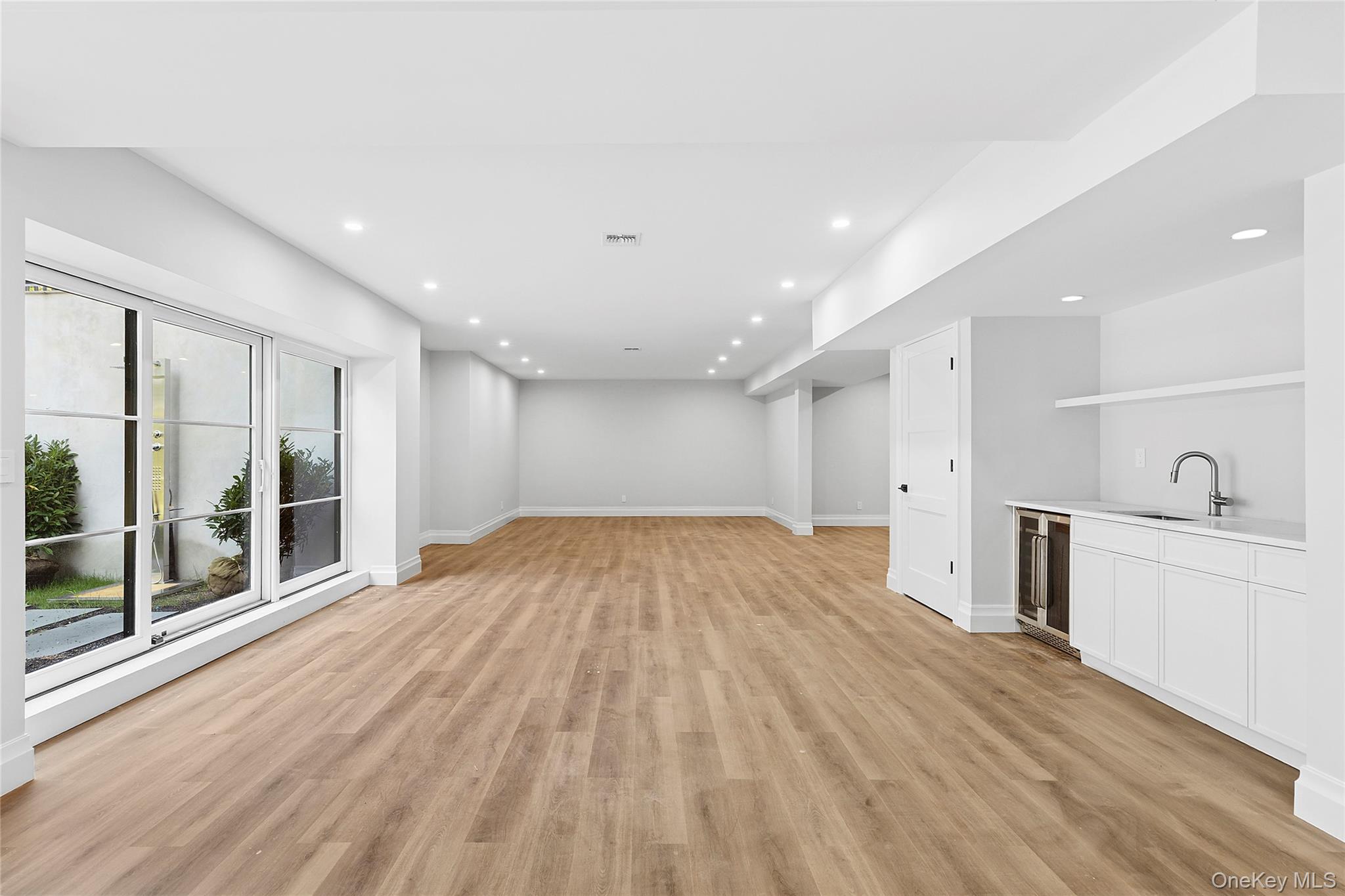 3360 Wunneweta Road, Cutchogue, NY 11935