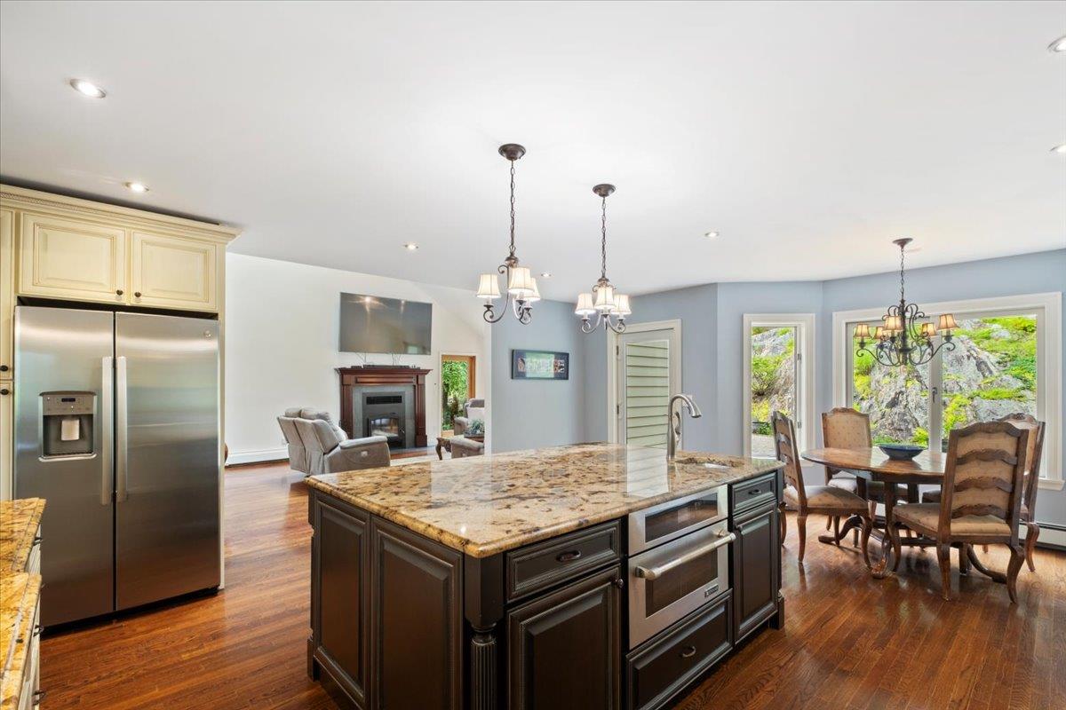 31 Reservoir Court, Carmel, NY 10512