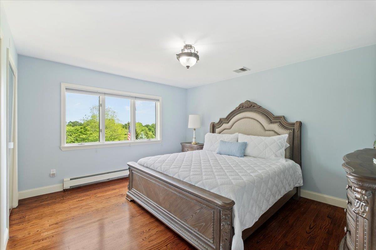 31 Reservoir Court, Carmel, NY 10512