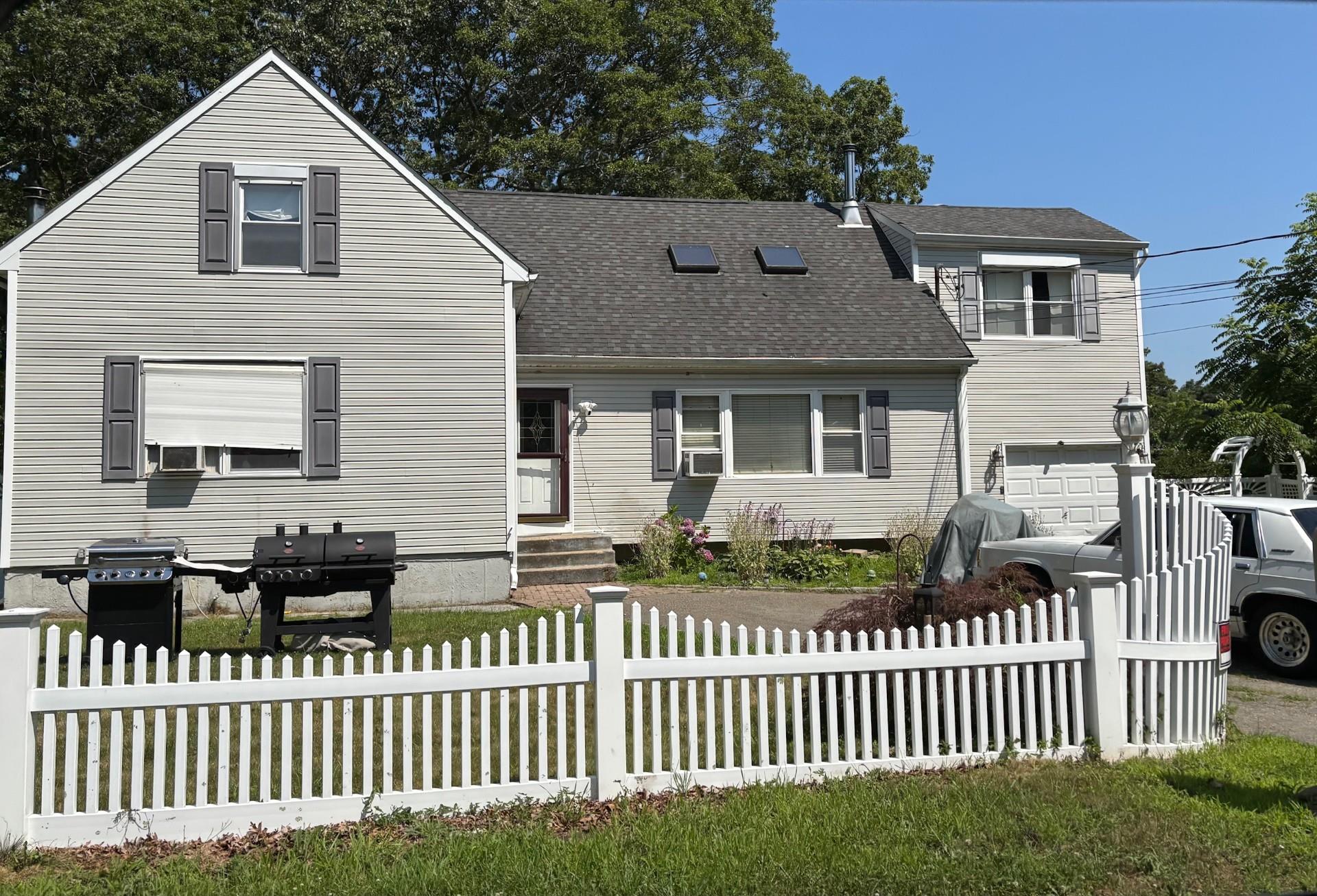 63 Washington Avenue, Mastic Beach, NY 11951