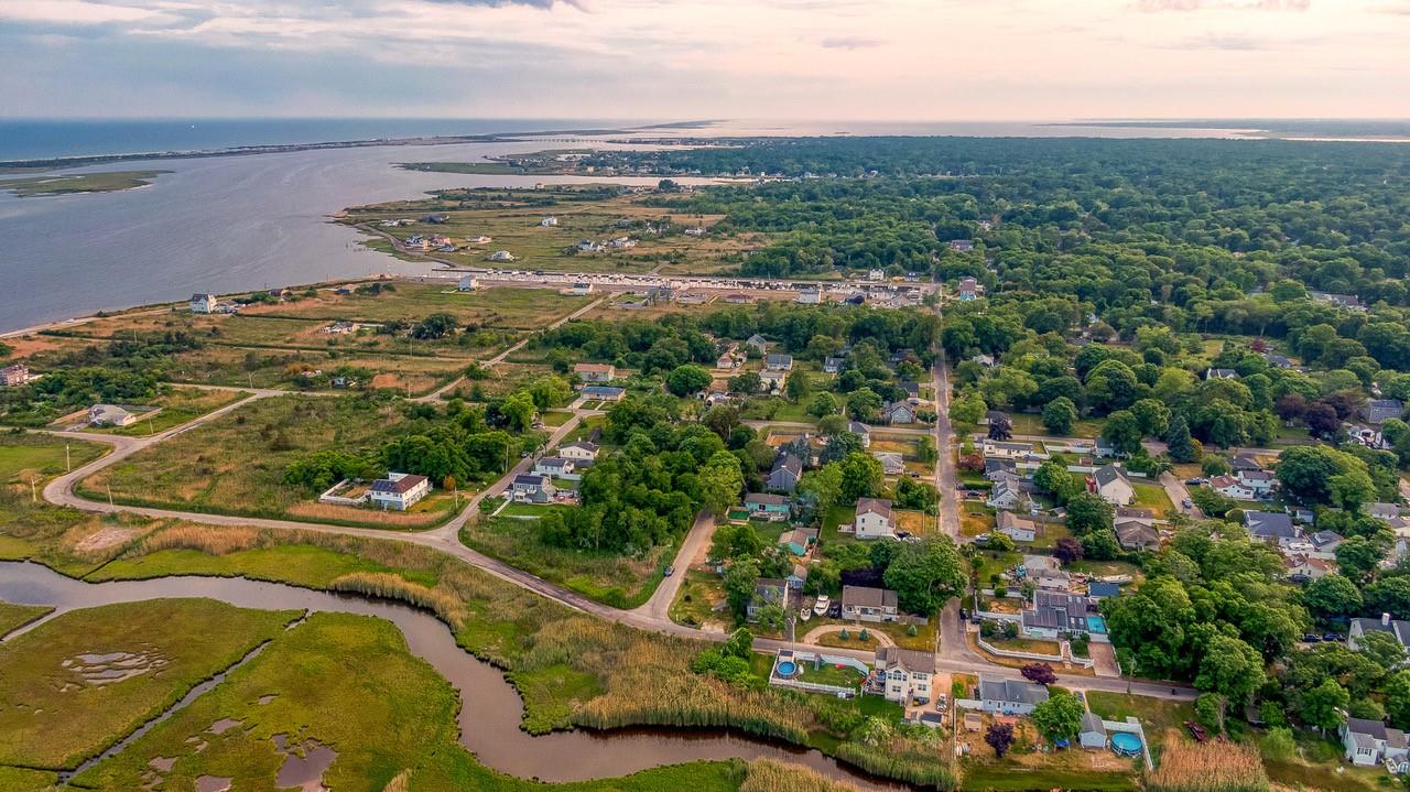 63 Washington Avenue, Mastic Beach, NY 11951