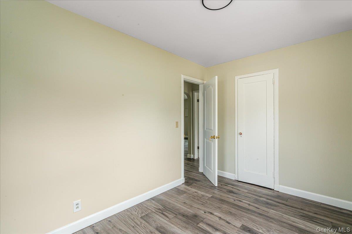 325 Pennsylvania Avenue, Roosevelt, NY 11575