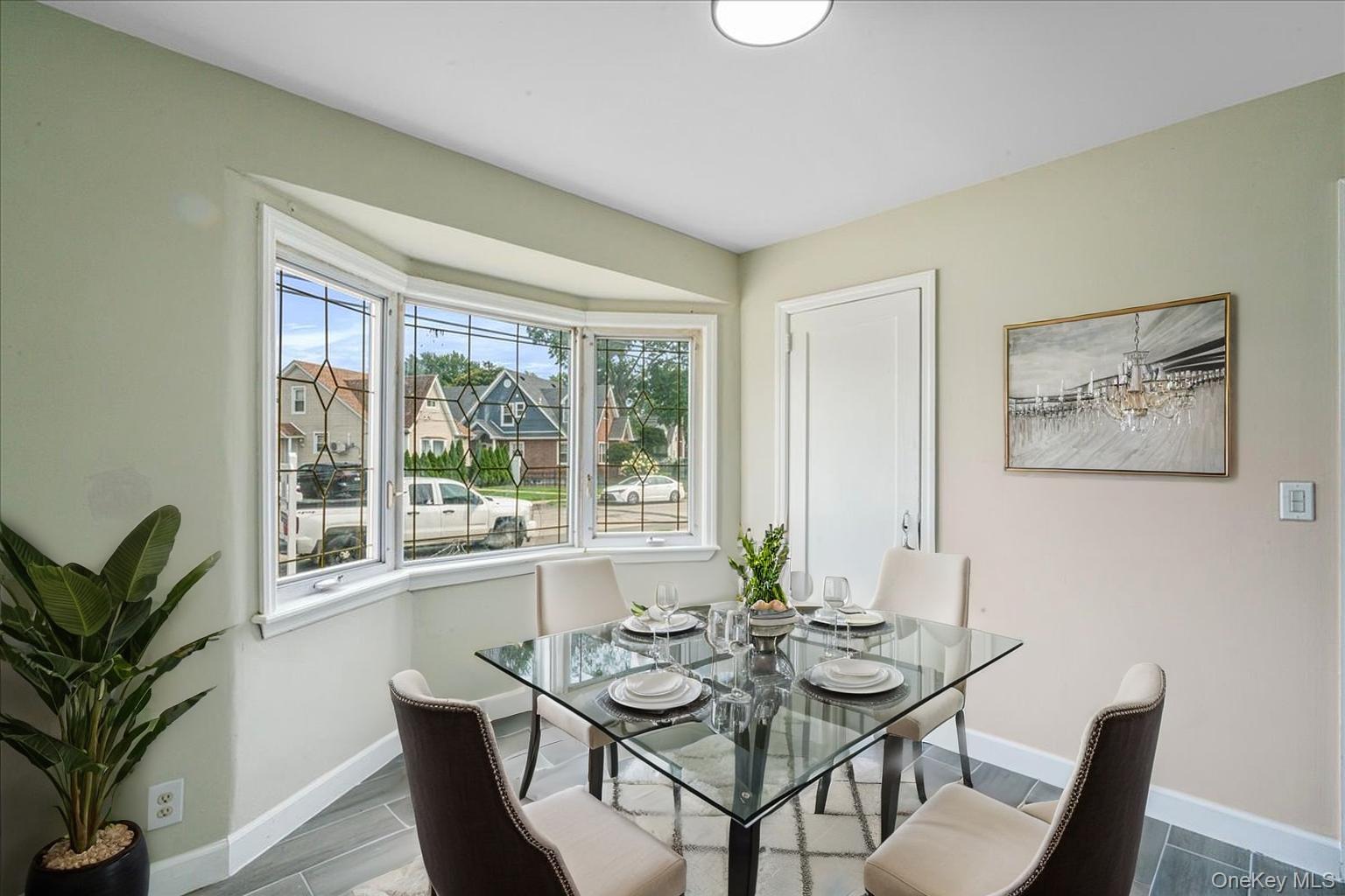 325 Pennsylvania Avenue, Roosevelt, NY 11575