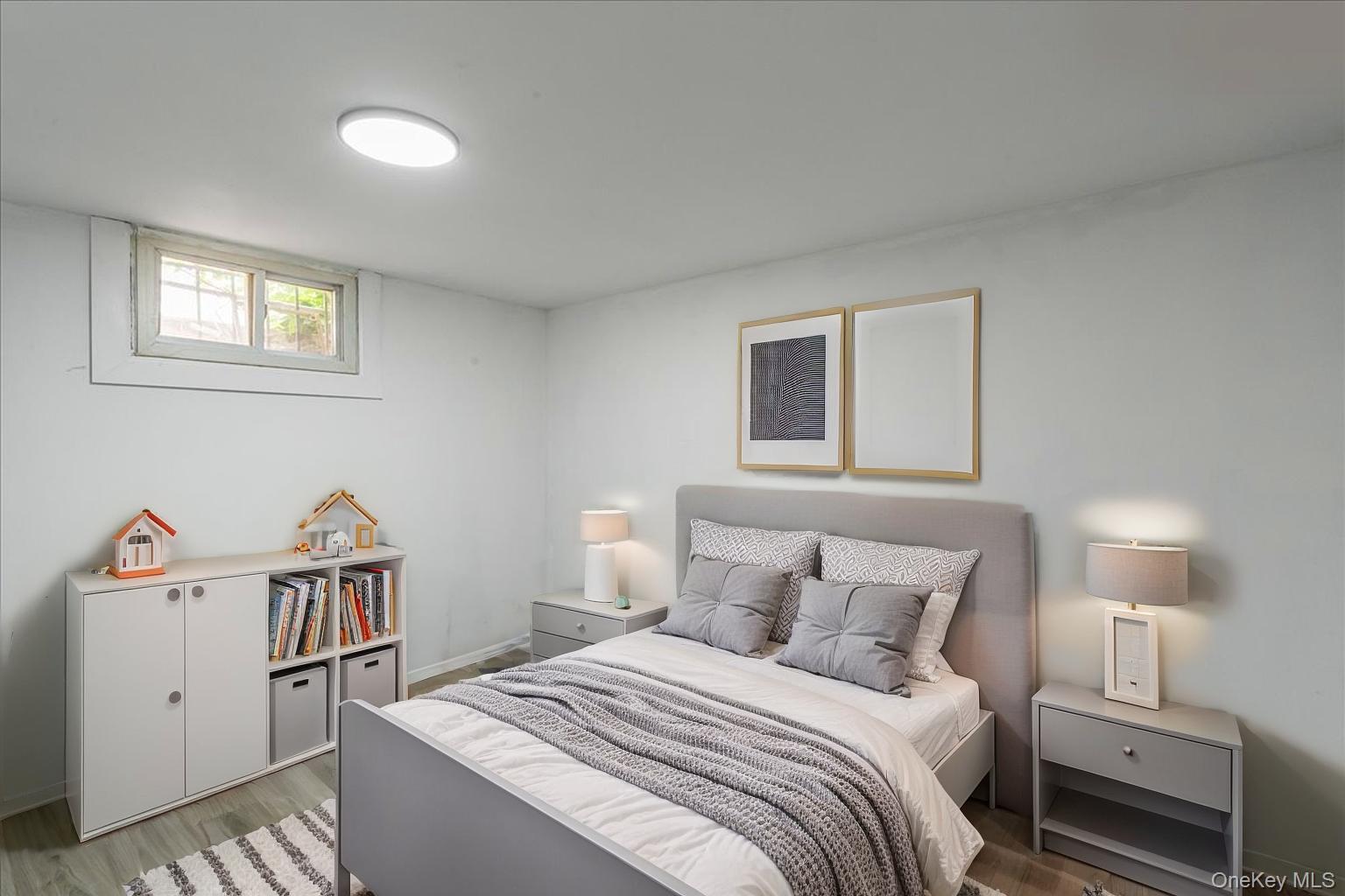 325 Pennsylvania Avenue, Roosevelt, NY 11575