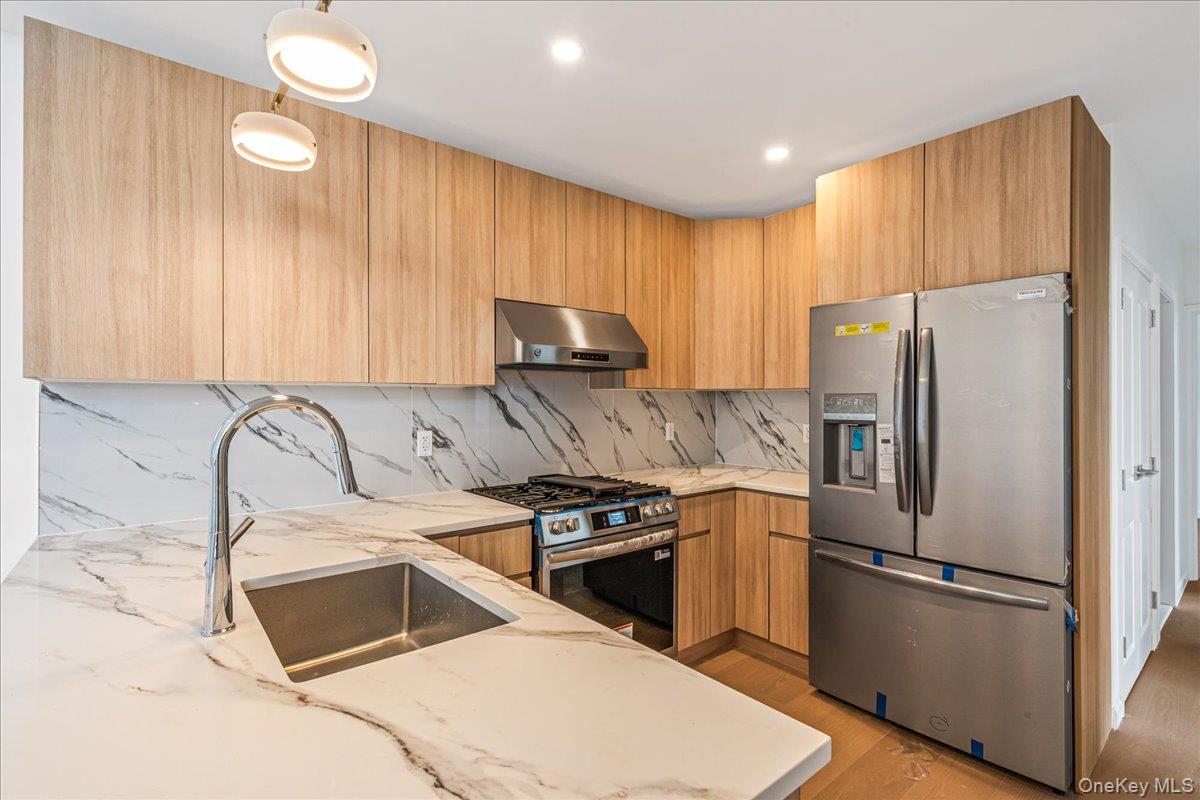 150-21 Hawtree Street, Ozone Park, NY 11417