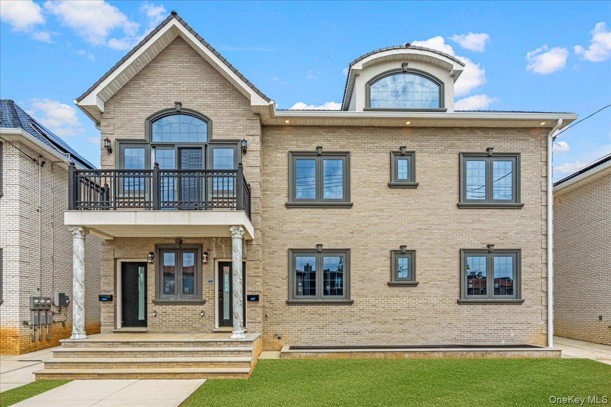 150-21 Hawtree Street, Ozone Park, NY 11417