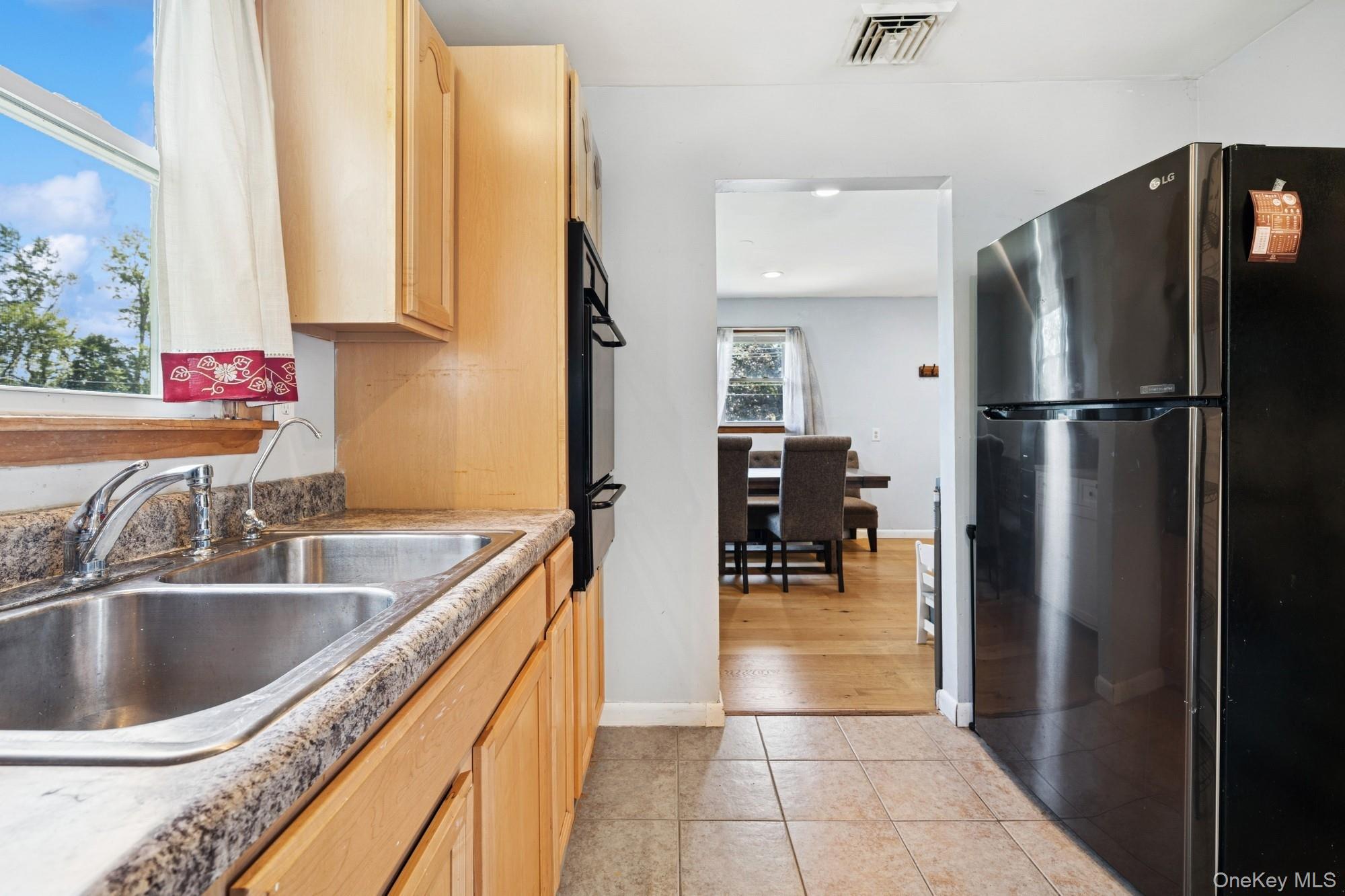 7 Bigert Drive, New Hampton, NY 10958