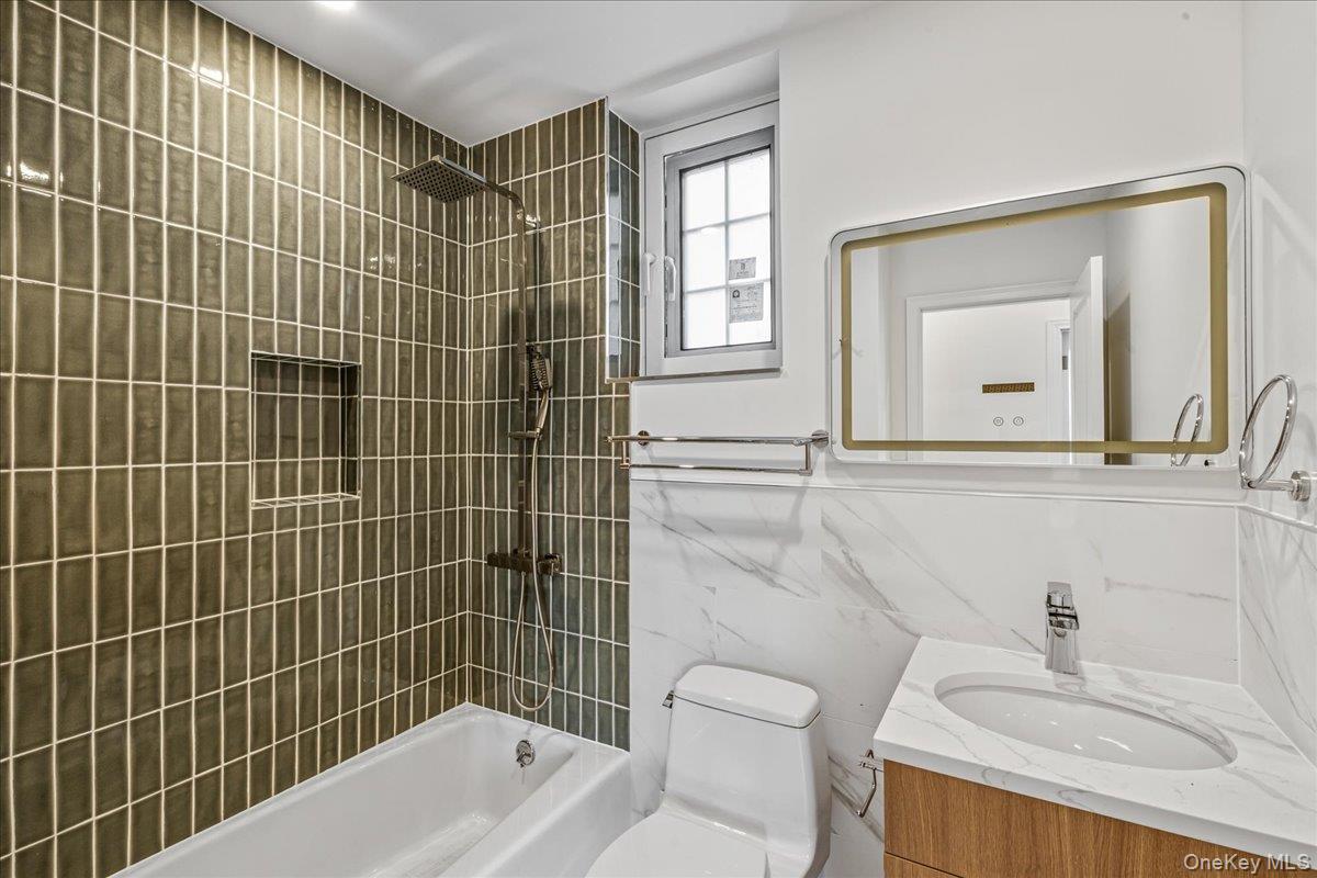 150-29 Hawtree Street, Ozone Park, NY 11417