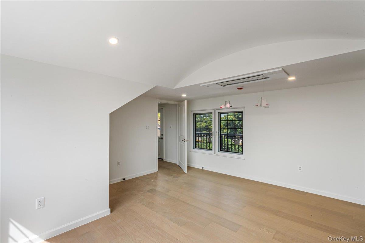 150-29 Hawtree Street, Ozone Park, NY 11417