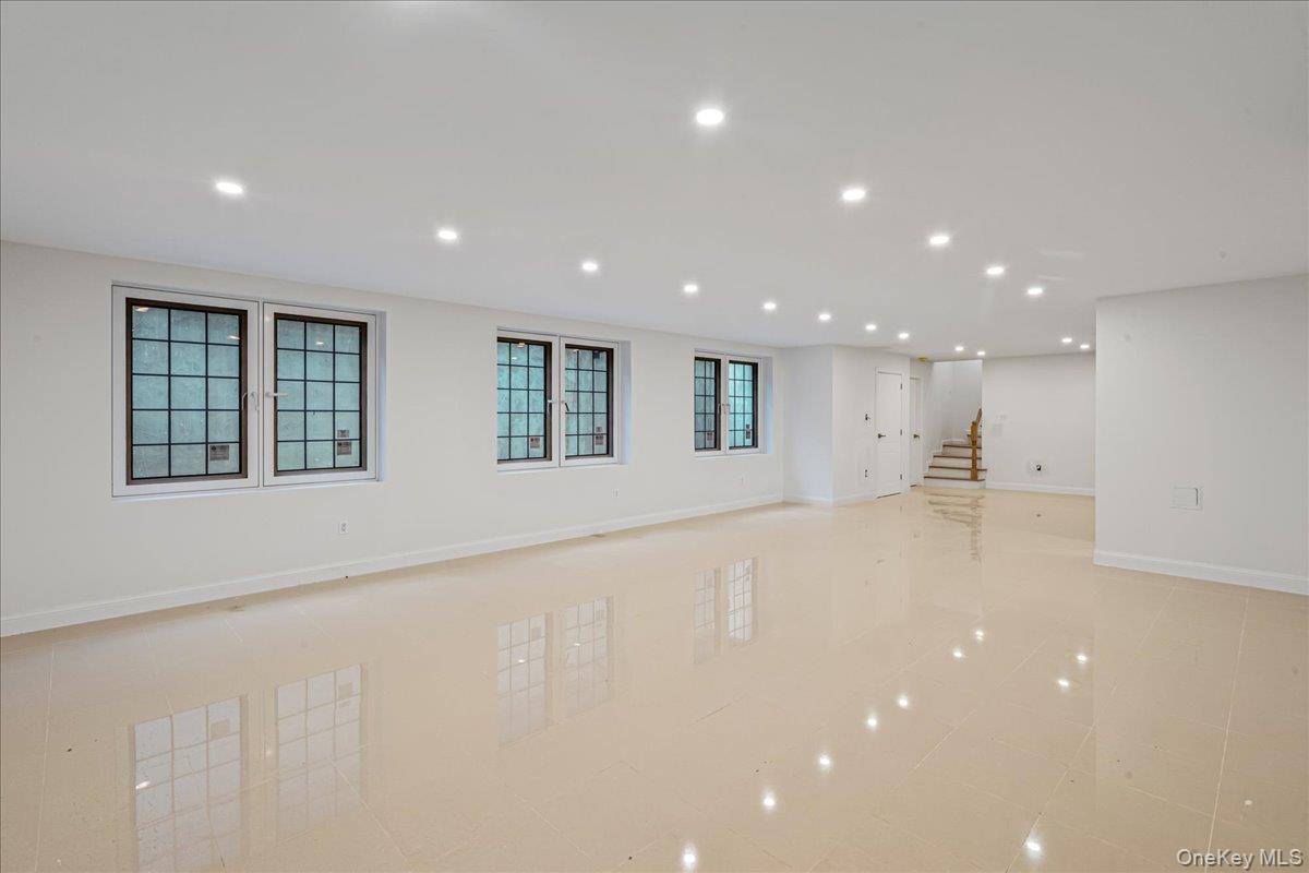 150-29 Hawtree Street, Ozone Park, NY 11417