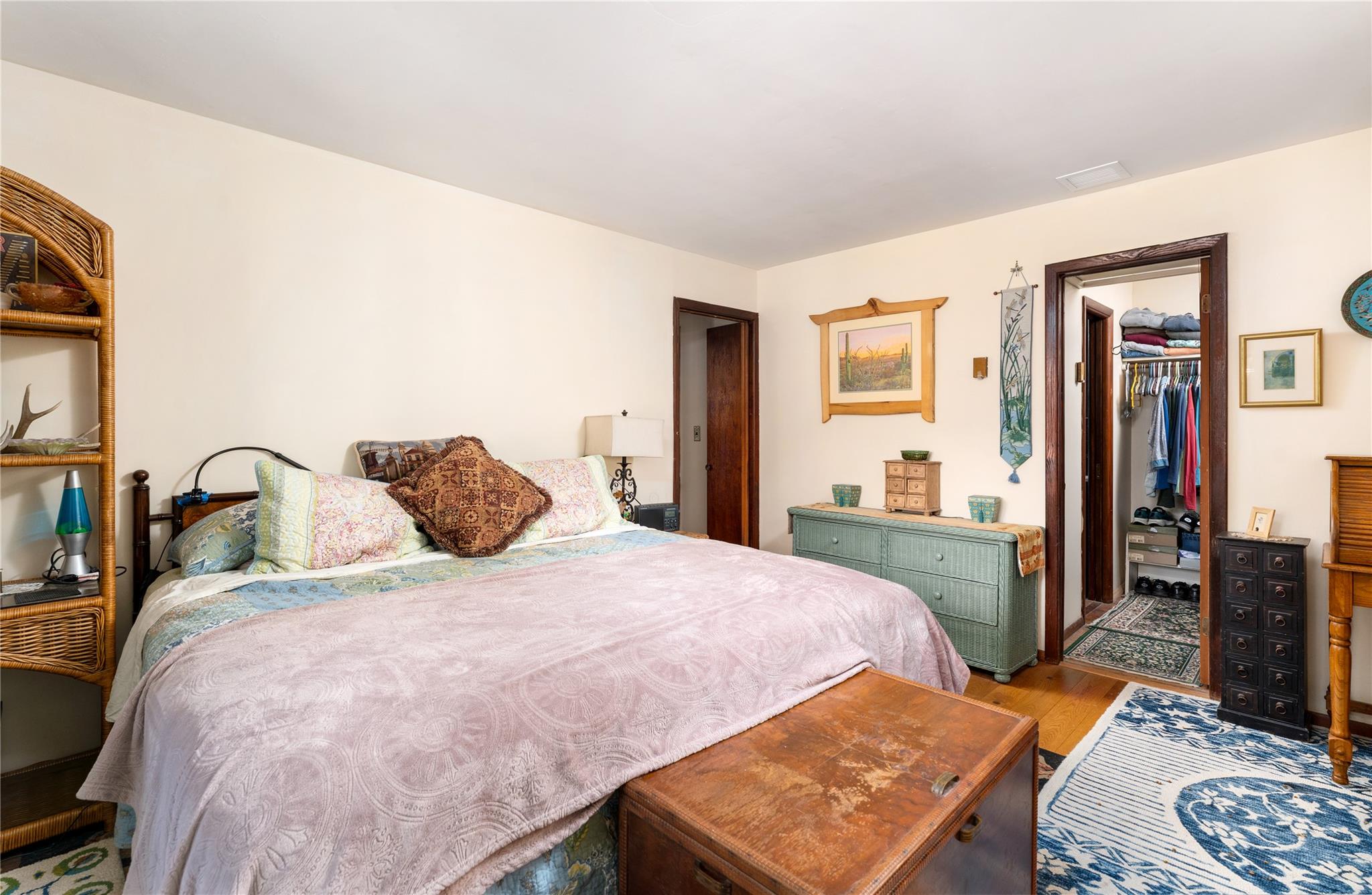 21 W Bartlett Road, Middle Island, NY 11953