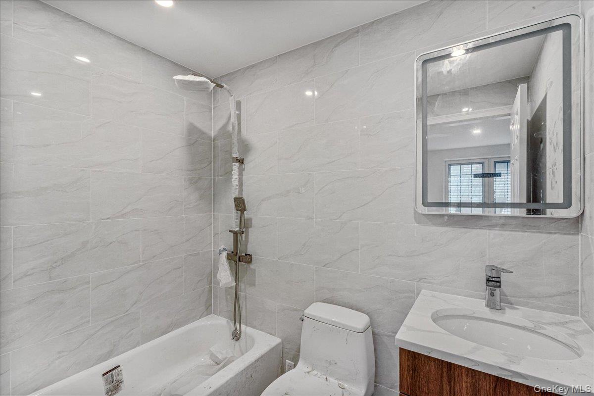 150-25 Hawtree Street, Ozone Park, NY 11417