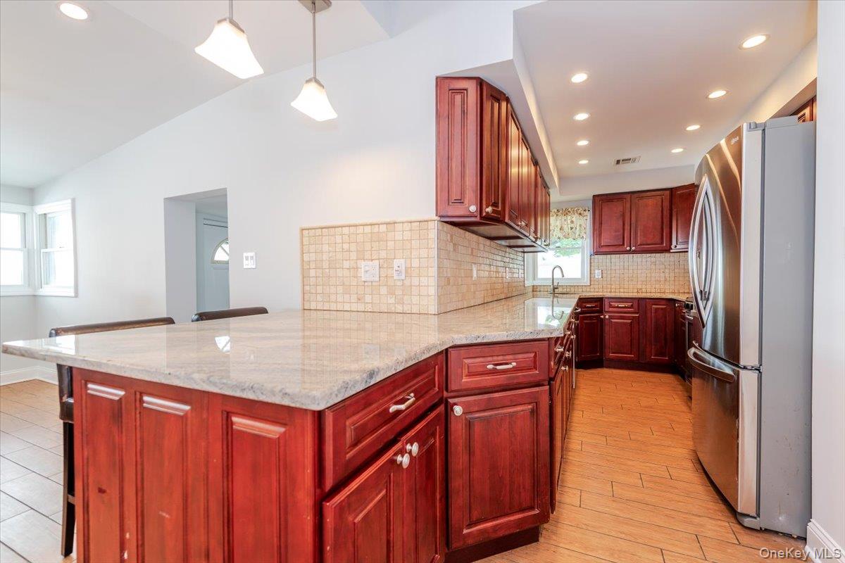 101 California Street, Long Beach, NY 11561