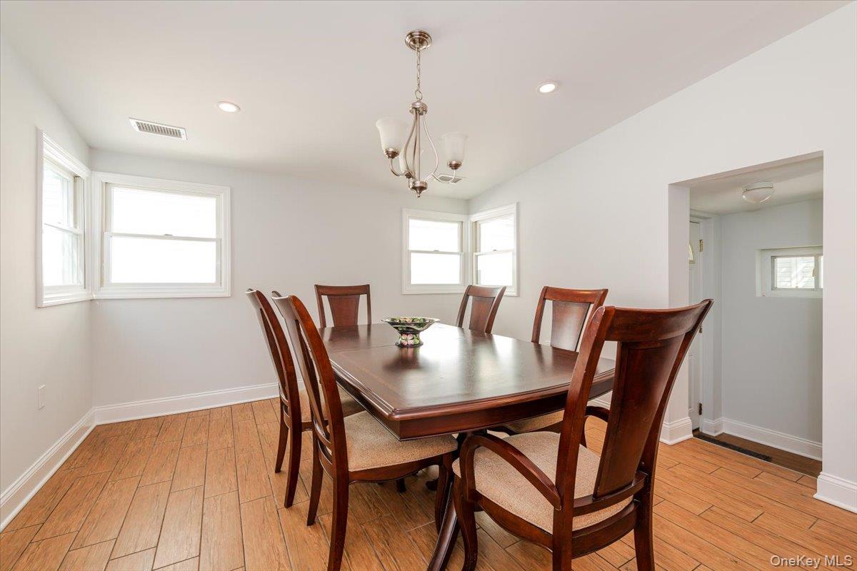 101 California Street, Long Beach, NY 11561