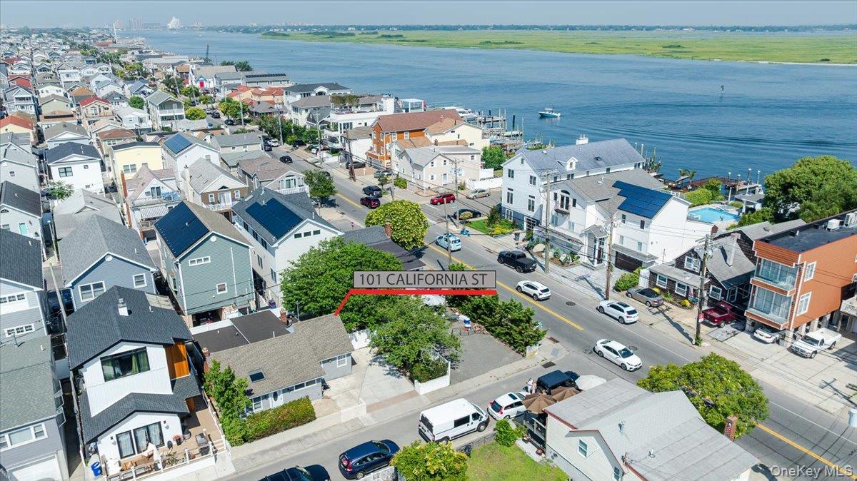 101 California Street, Long Beach, NY 11561