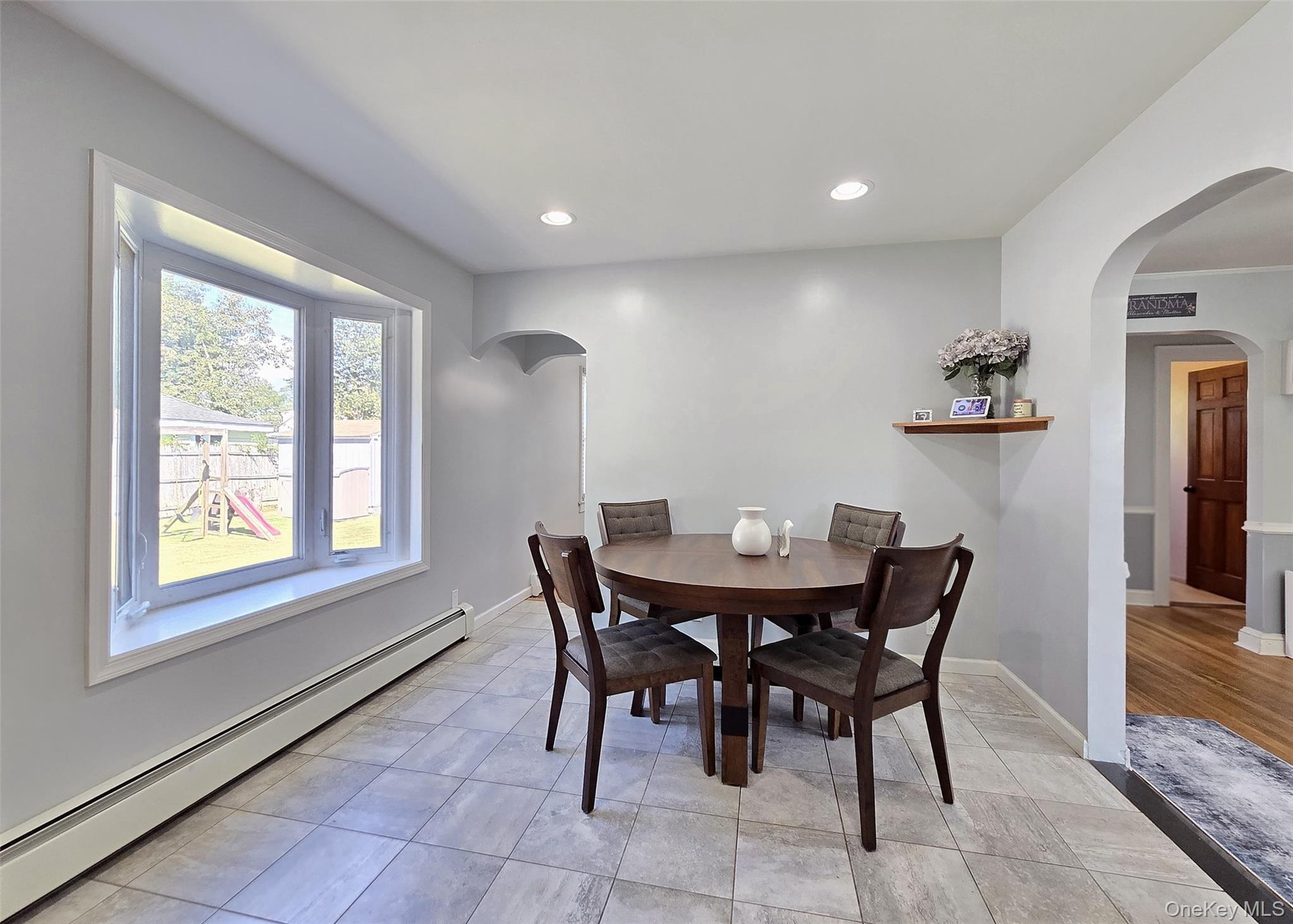 945 Benedict Street, Bohemia, NY 11716