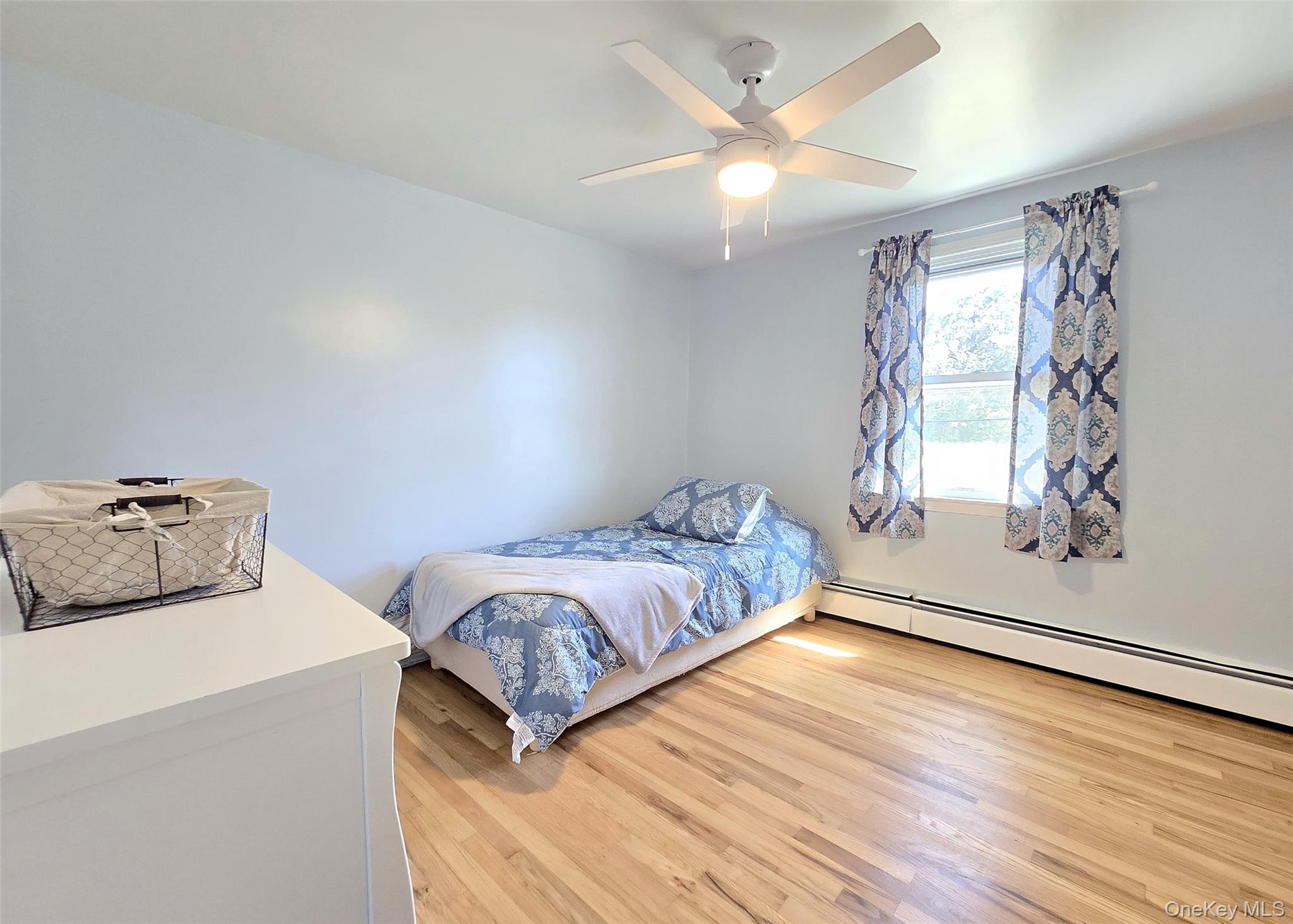 945 Benedict Street, Bohemia, NY 11716