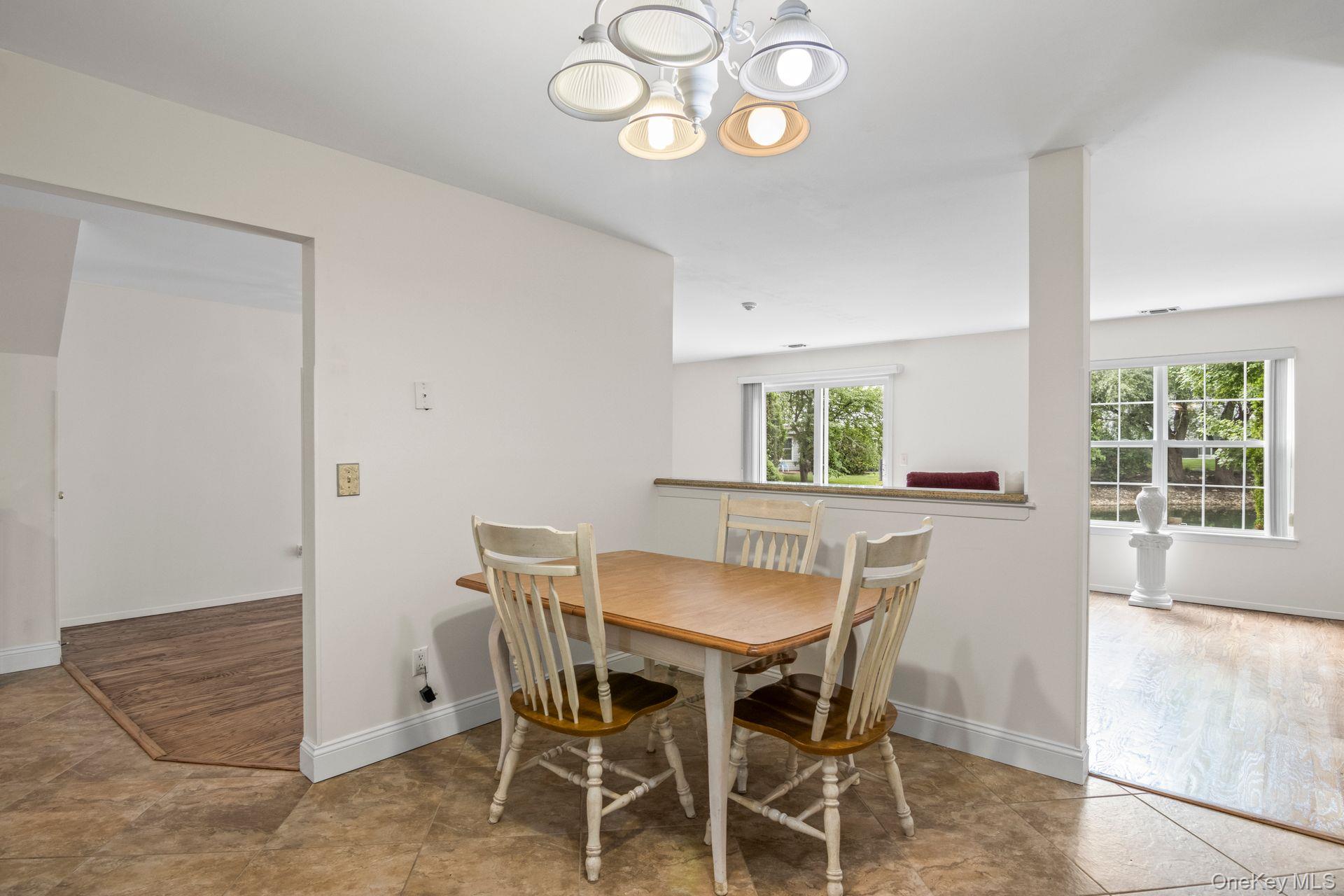 124 Erin Lane, East Setauket, NY 11733