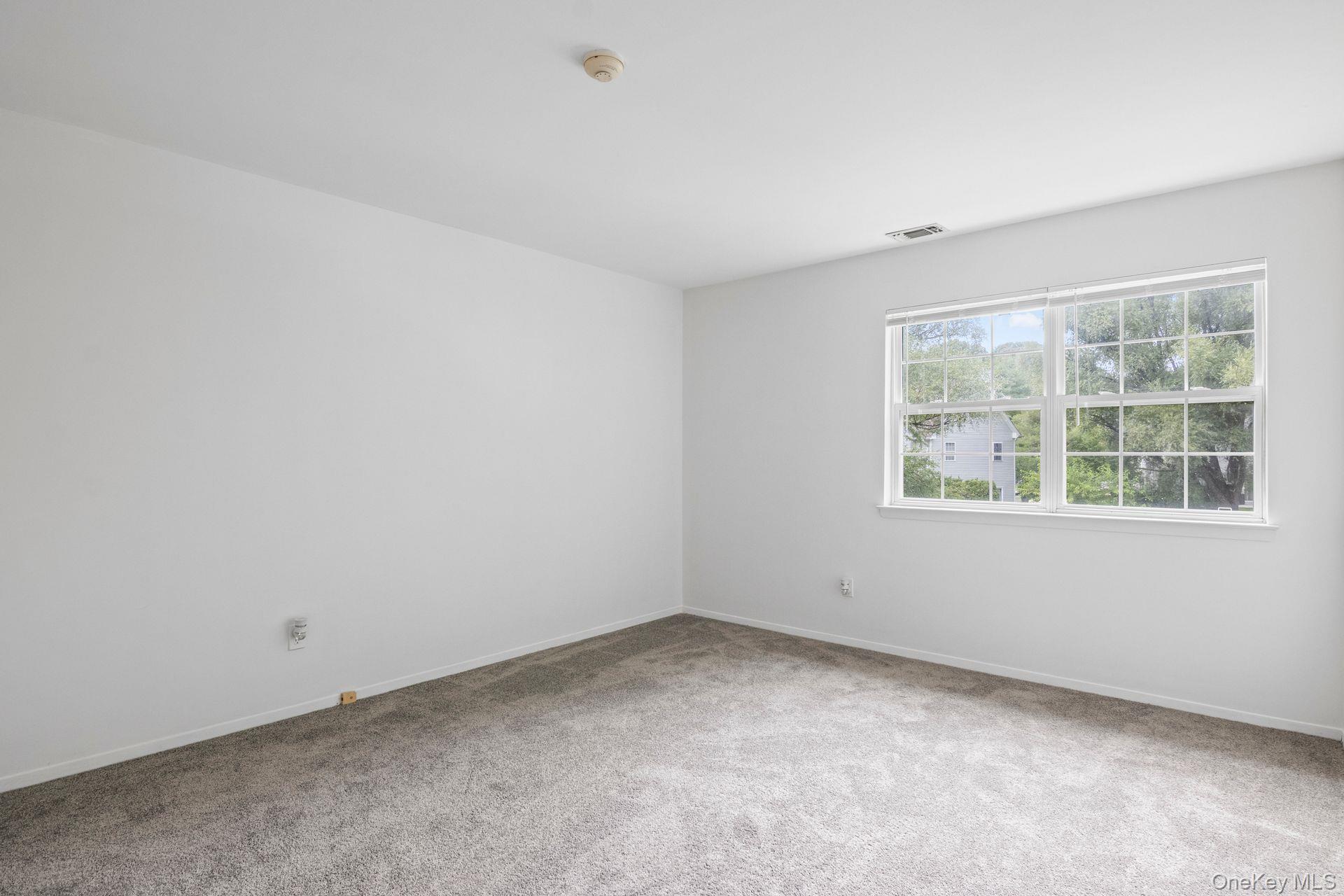 124 Erin Lane, East Setauket, NY 11733