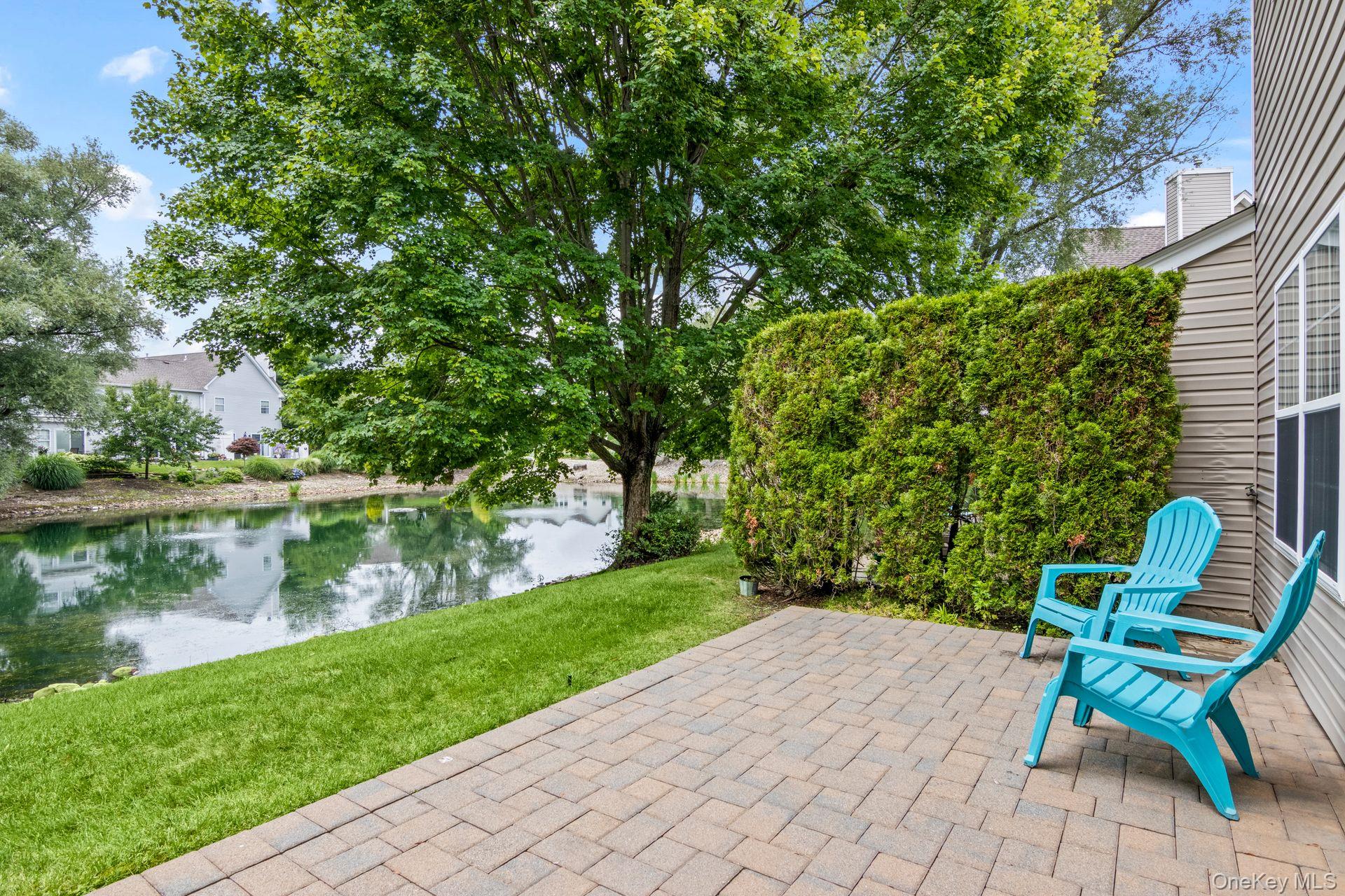 124 Erin Lane, East Setauket, NY 11733