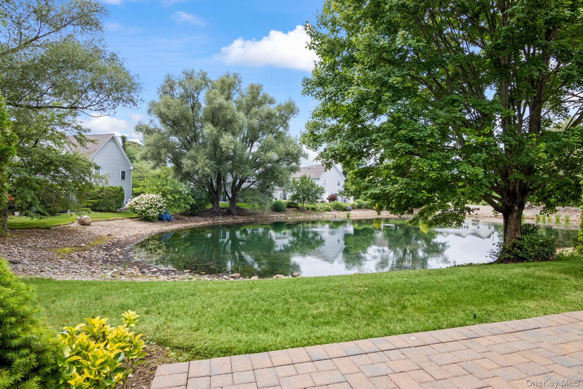 124 Erin Lane, East Setauket, NY 11733