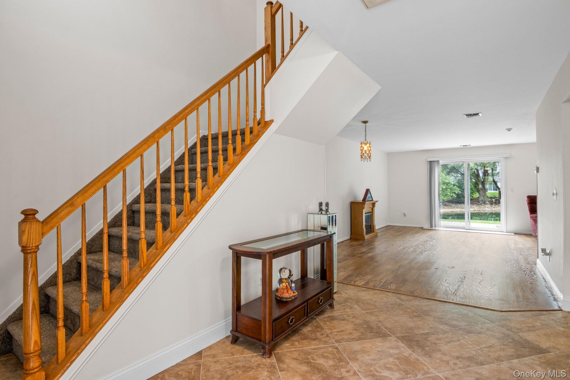 124 Erin Lane, East Setauket, NY 11733