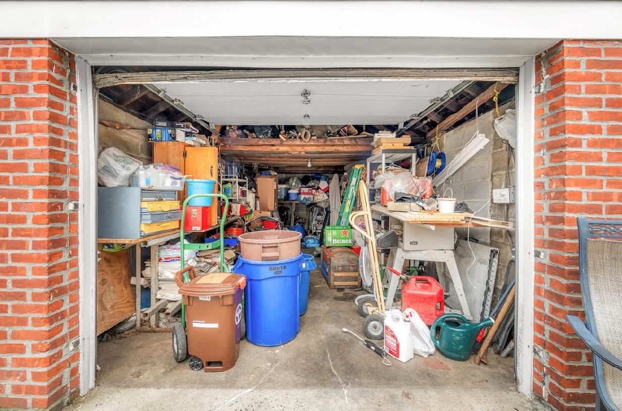 4818 190th Street, Fresh Meadows, NY 11365