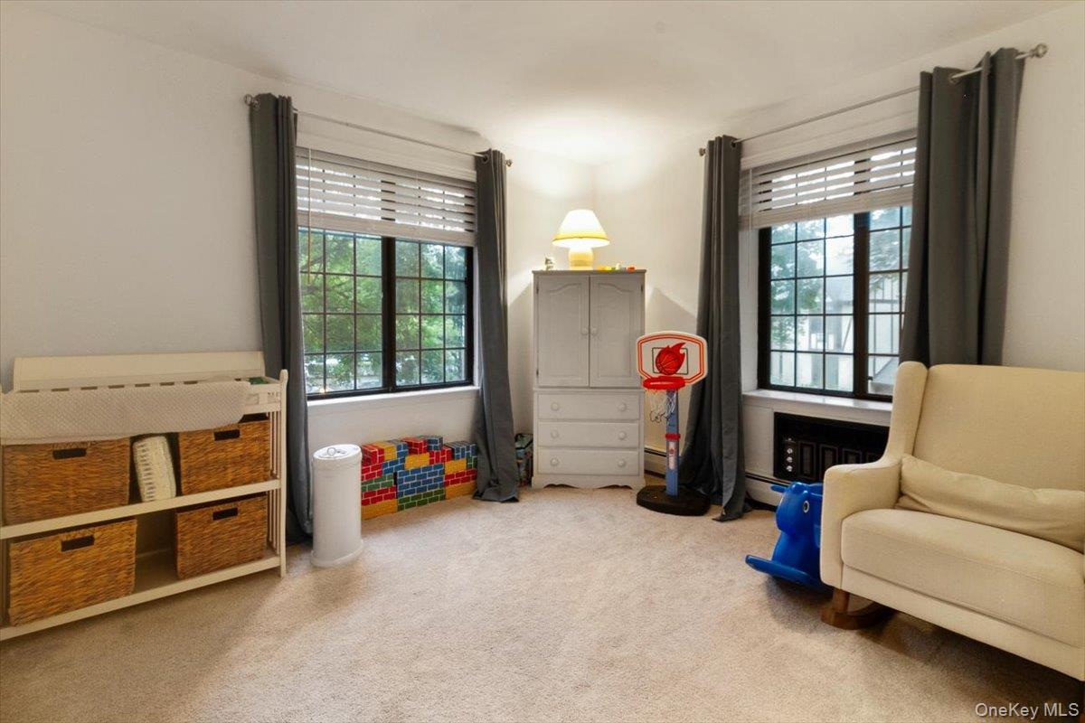 36 Foxwood Drive # 6, Pleasantville, NY 10570