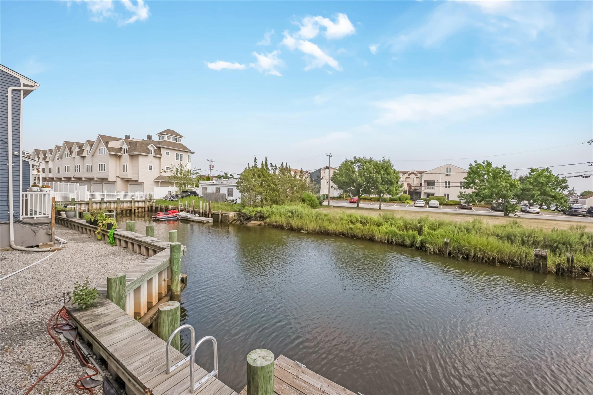 116 Westend Avenue # 21, Freeport, NY 11520