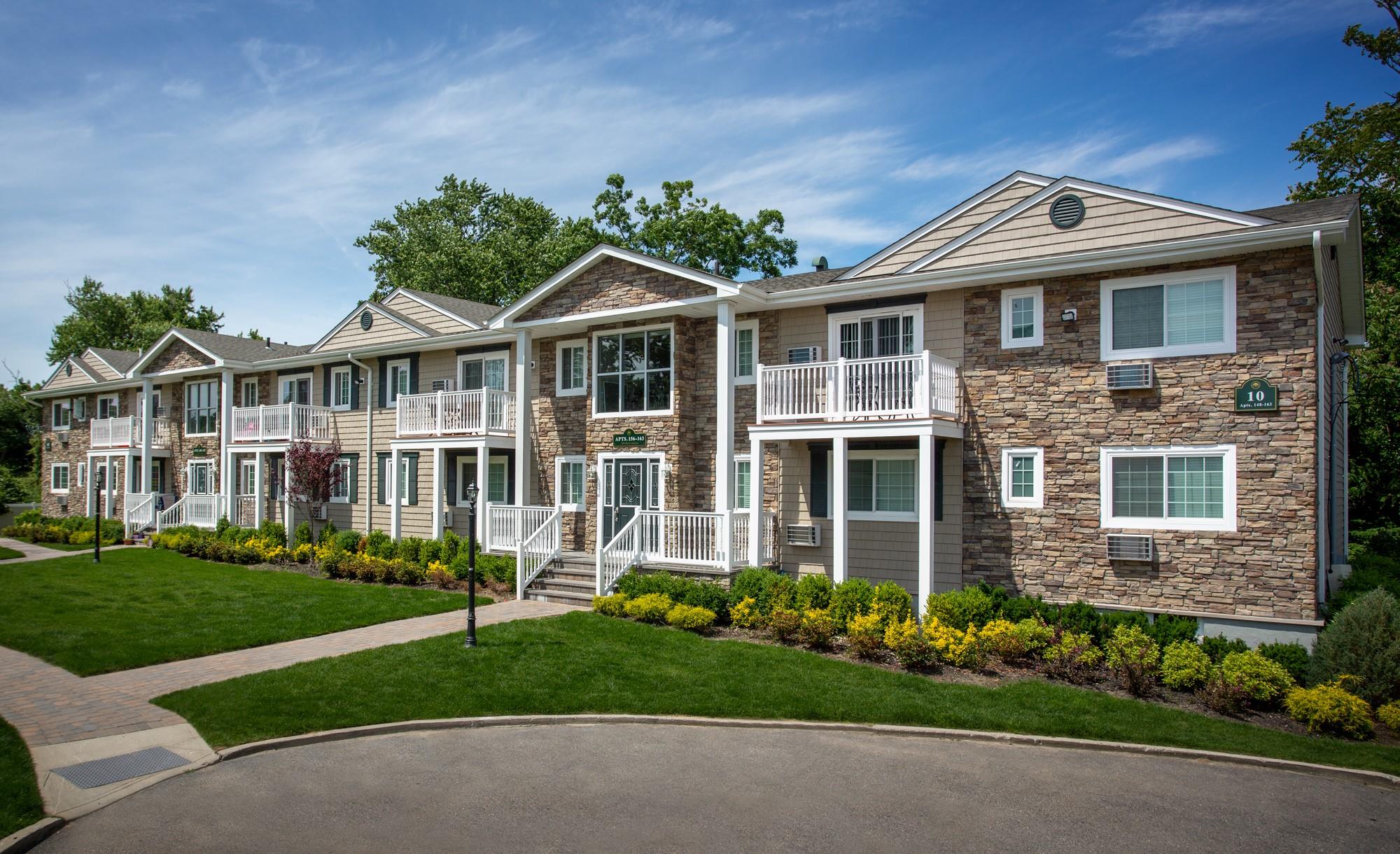 234 River Avenue # 12, Patchogue, NY 11772