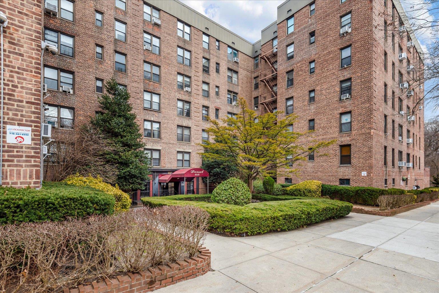83-25 98th Street # 6P, Woodhaven, NY 11421