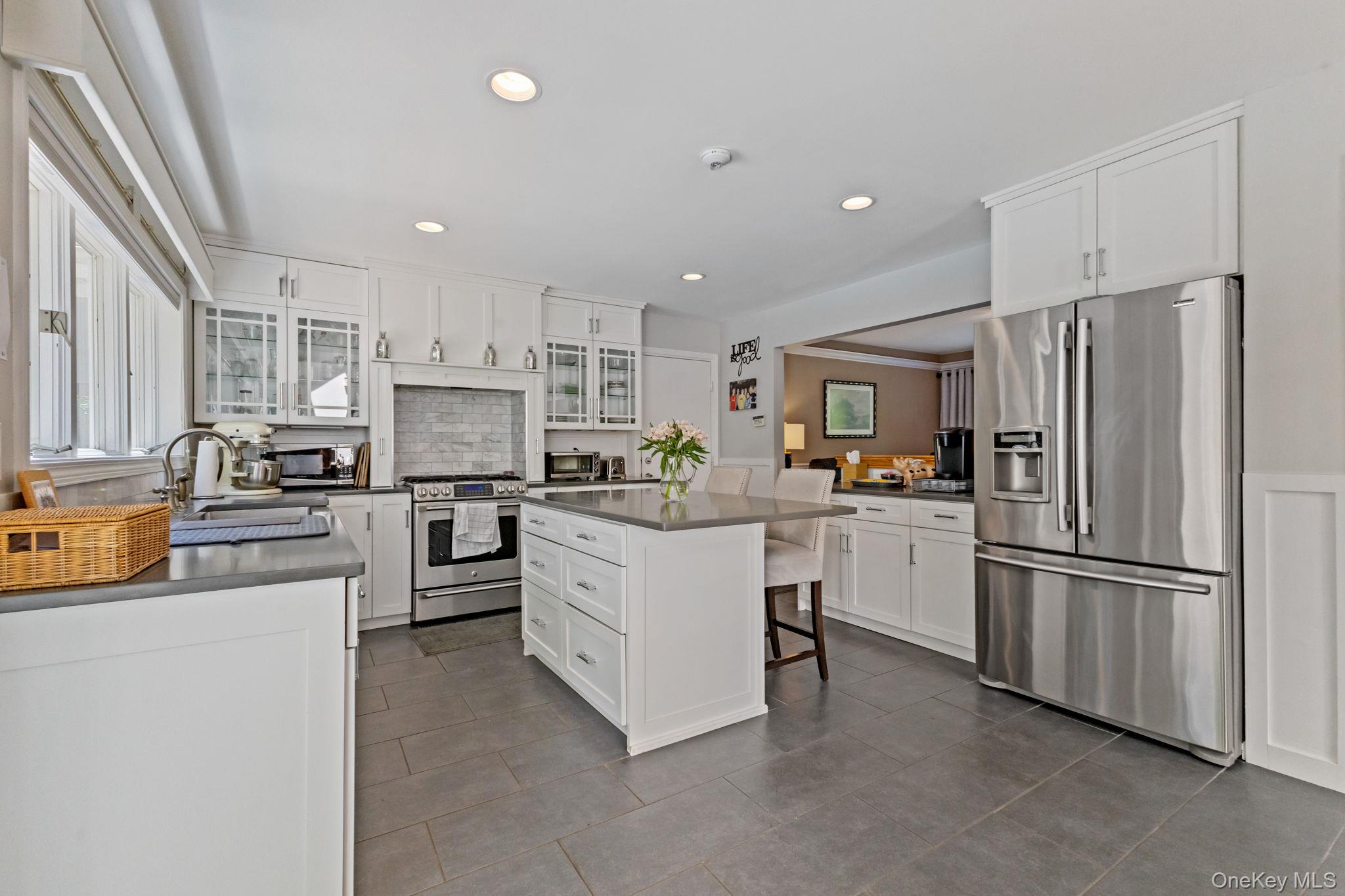 3 Benjamin Lane, Cortlandt Manor, NY 10567