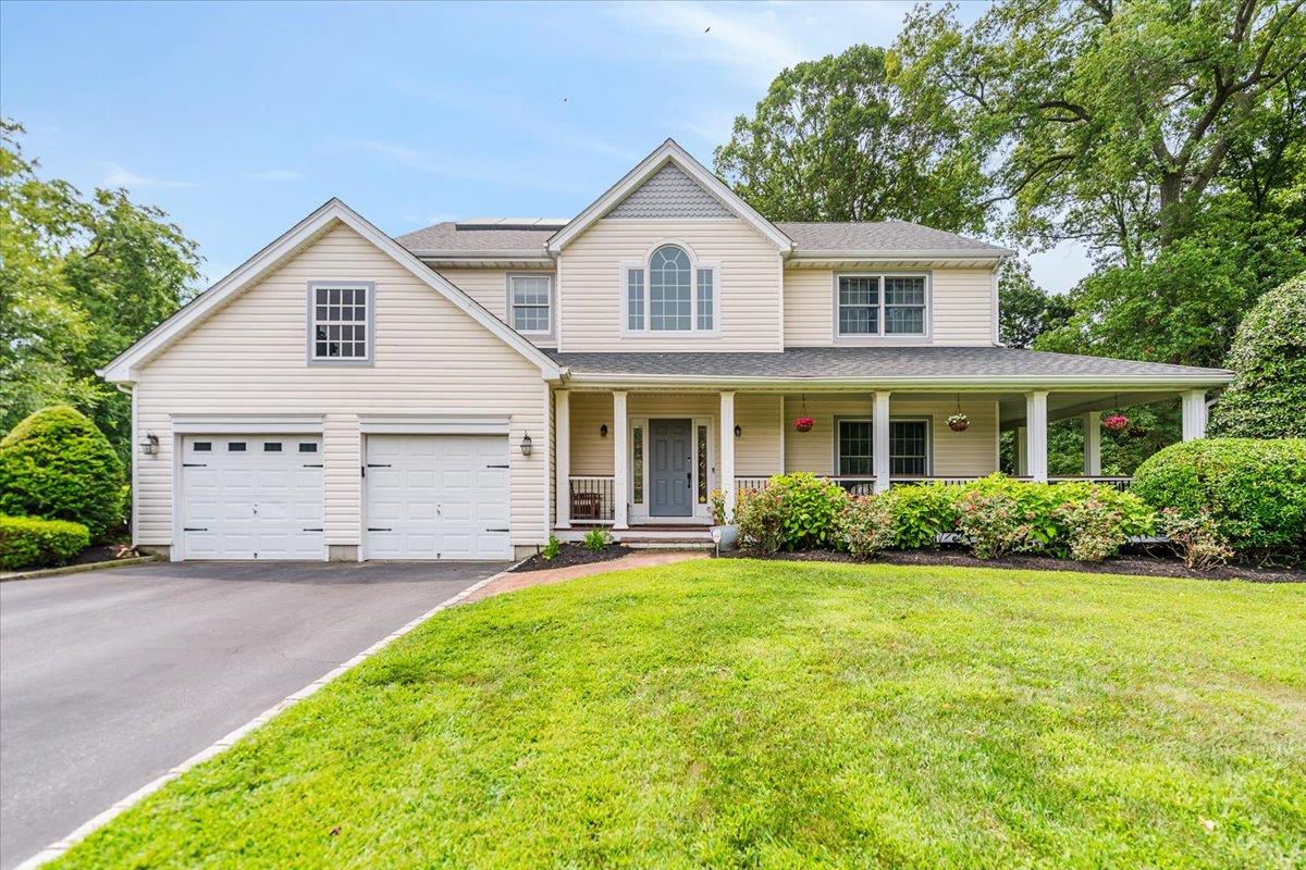 7 Cumberland Court, Huntington, NY 11743